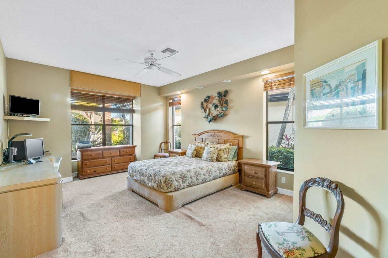 5529 Steeple Chase, Boca Raton FL  33496-2405 exterior