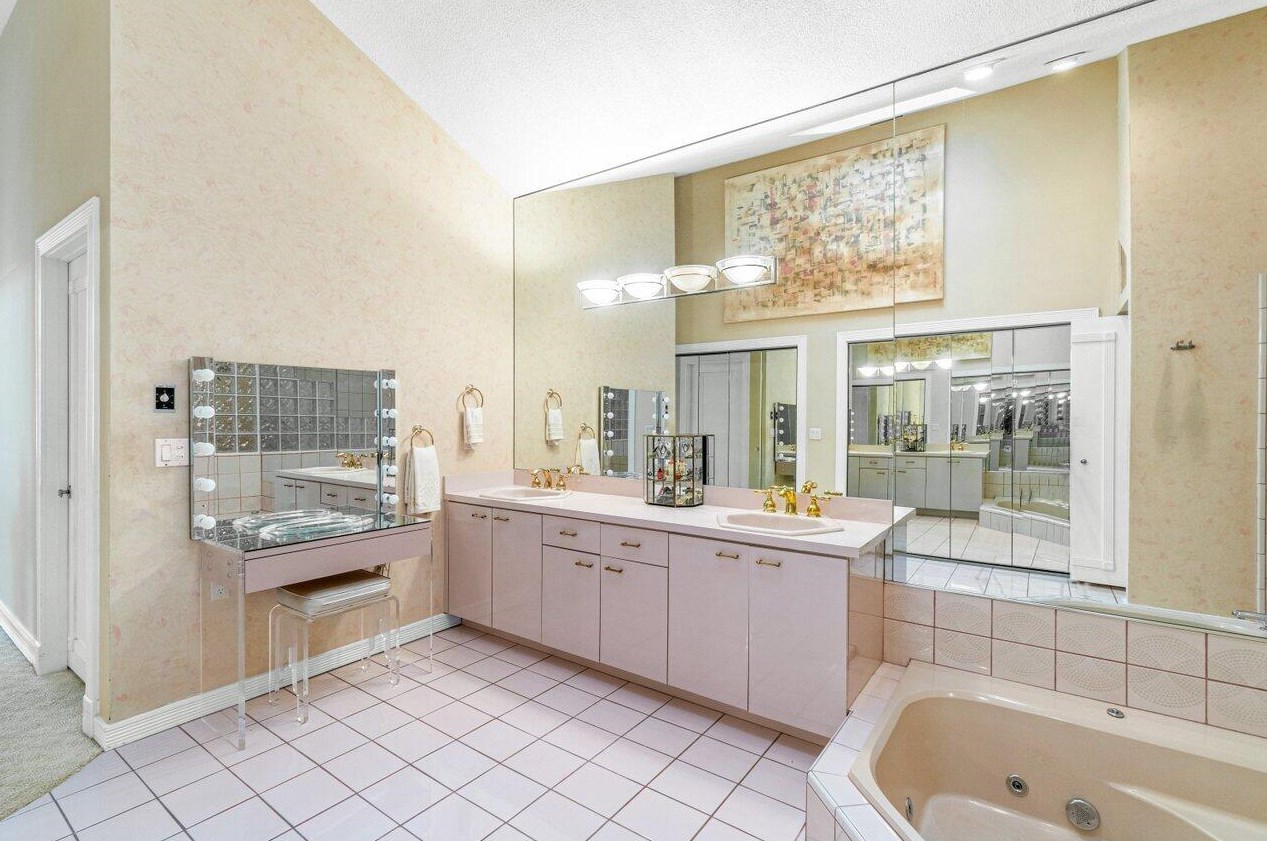 5529 Steeple Chase, Boca Raton FL  33496-2405 exterior