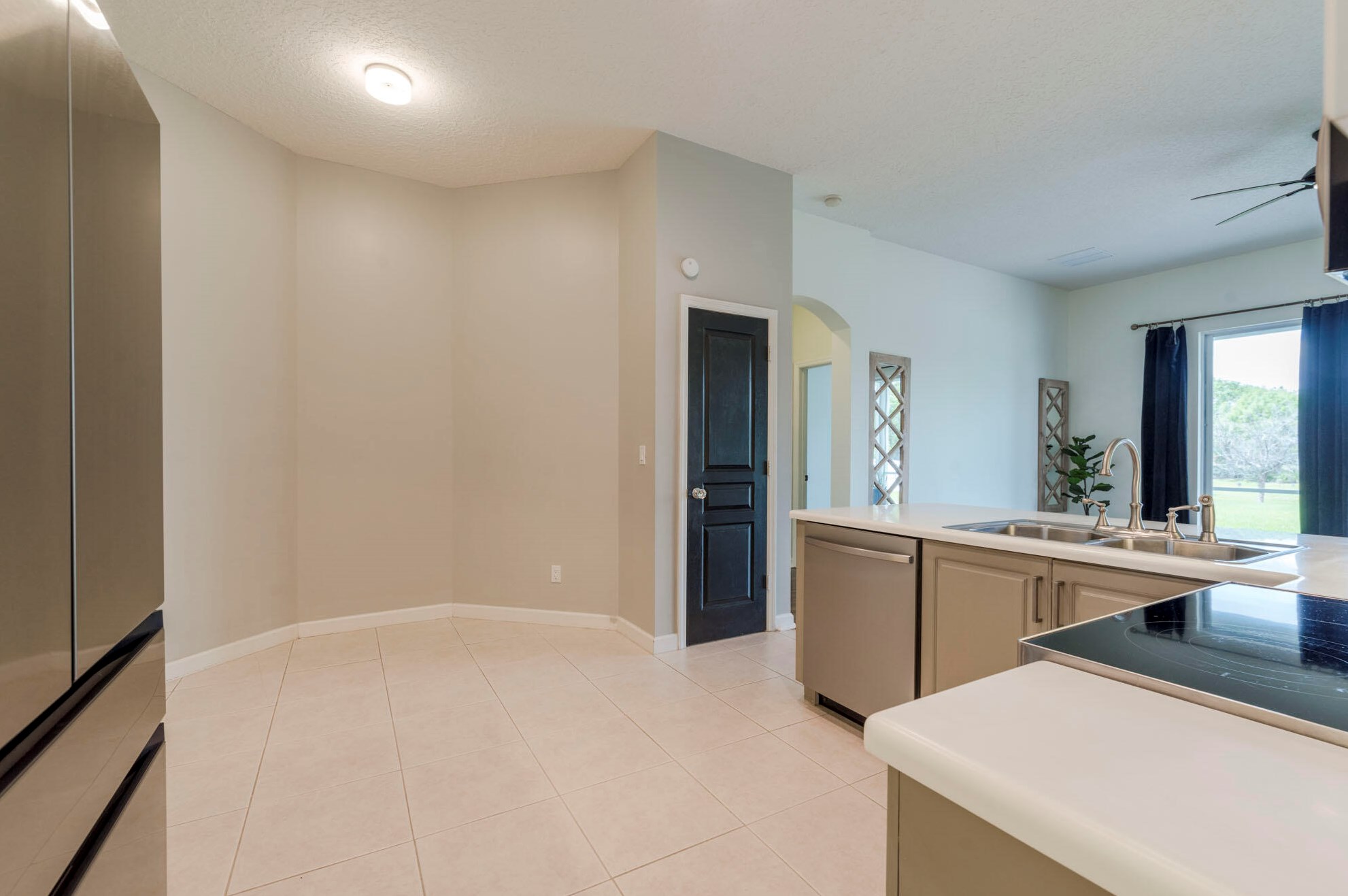 10691 Waterway Ln, Fort Pierce FL  34987-1910 exterior