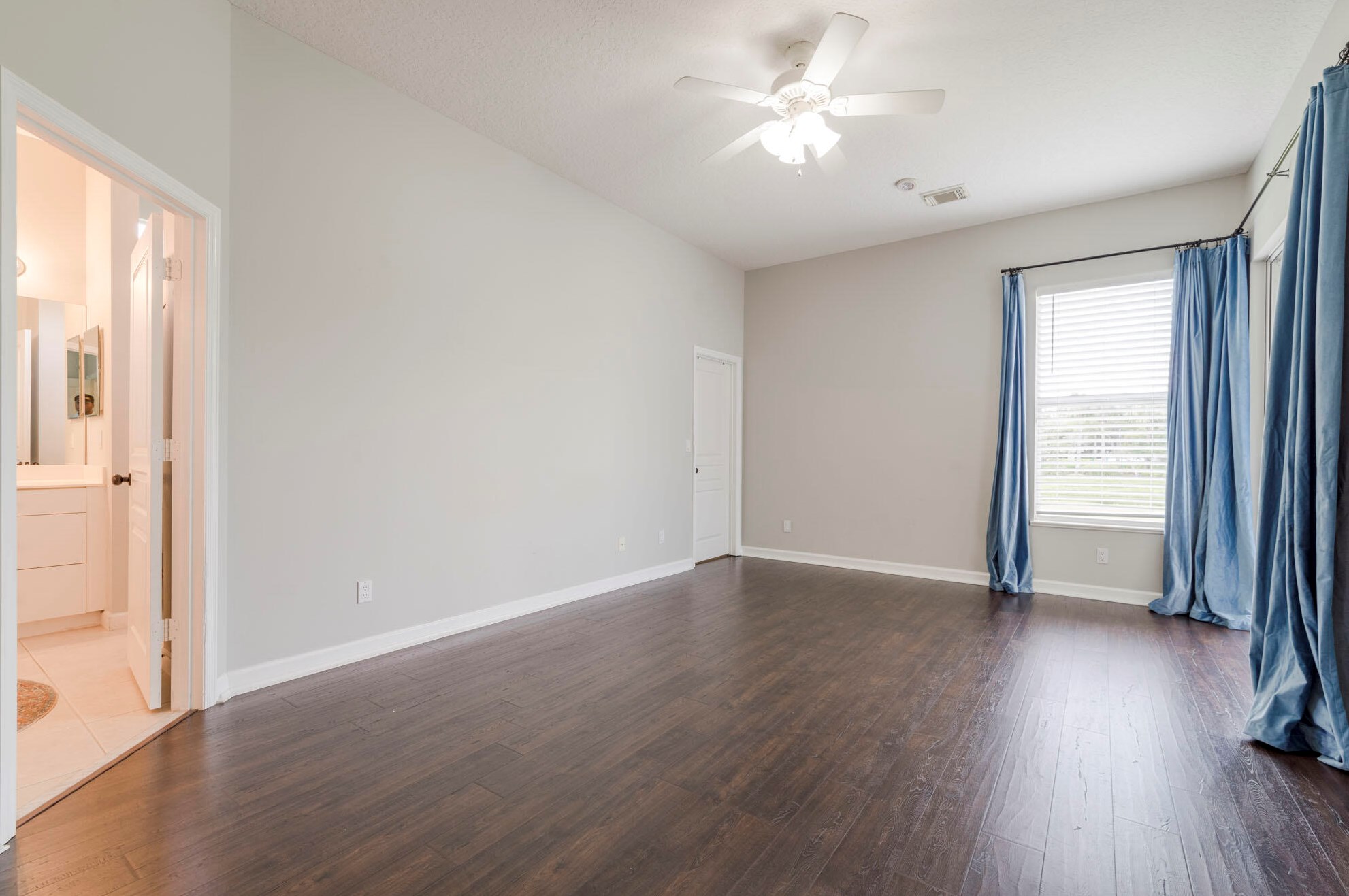 10691 Waterway Ln, Fort Pierce FL  34987-1910 exterior