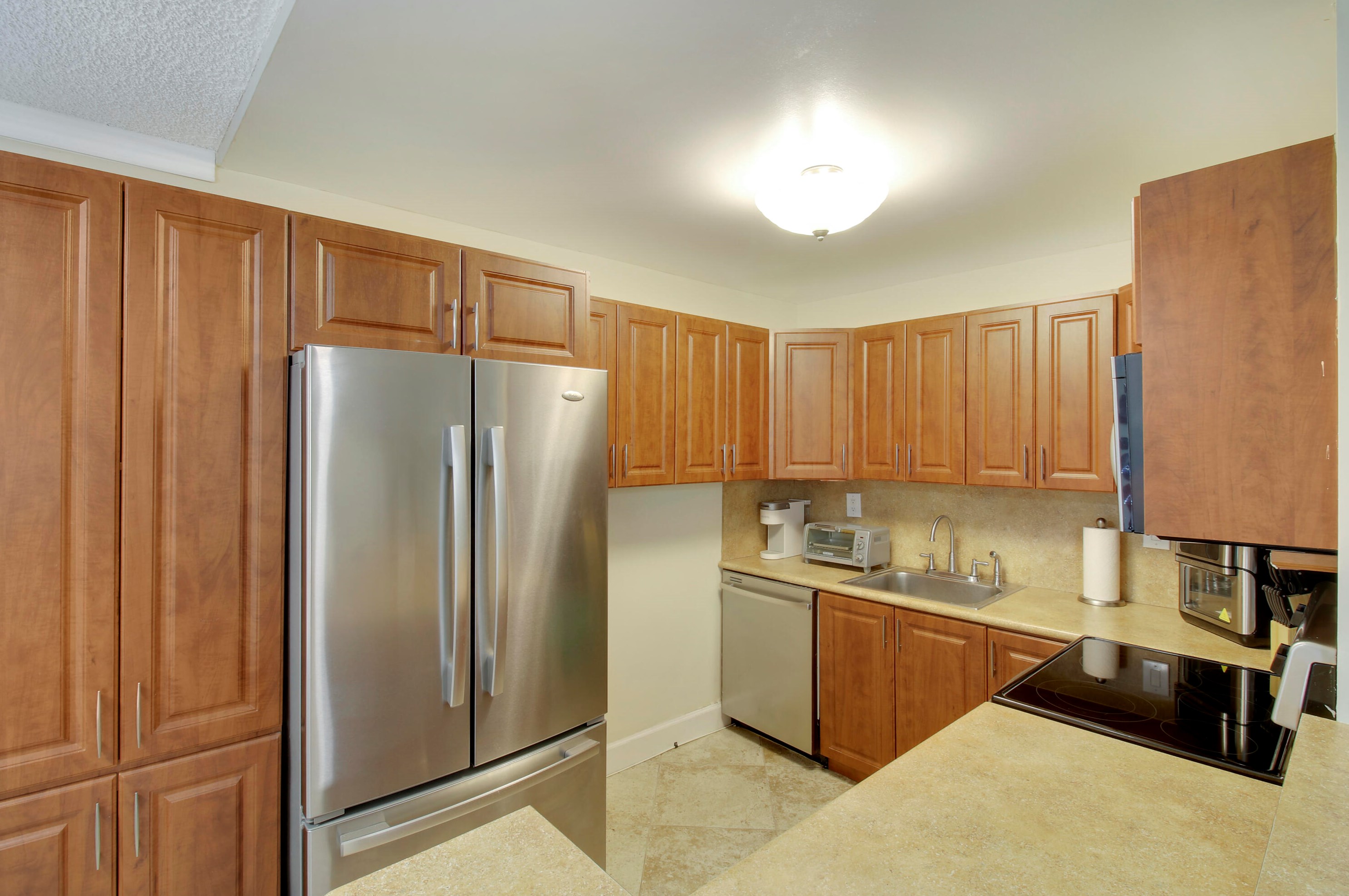 255 Burgundy F, Delray Beach, FL 33484