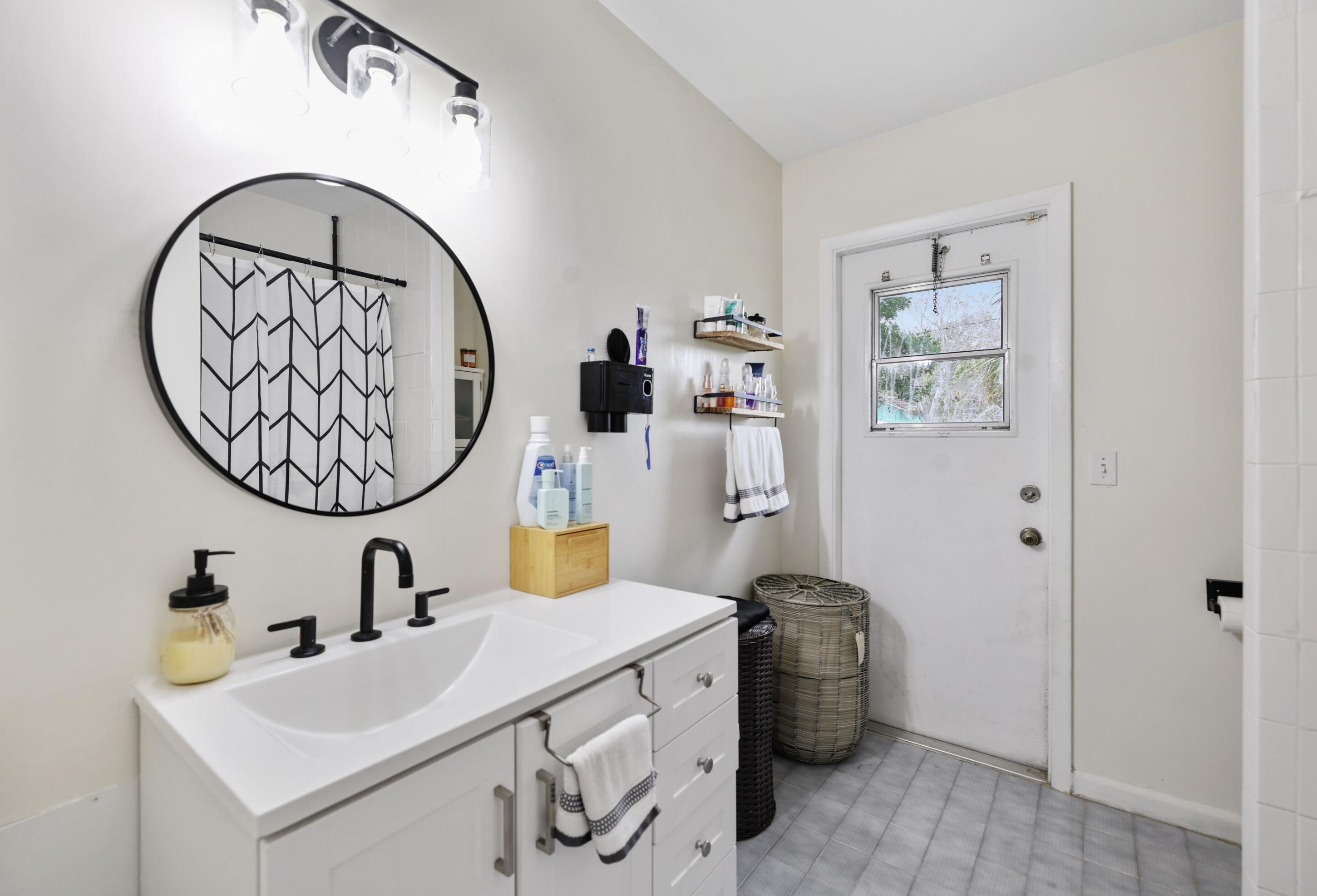 707 Ancona Rd, Fort Pierce FL  34953-1990 exterior