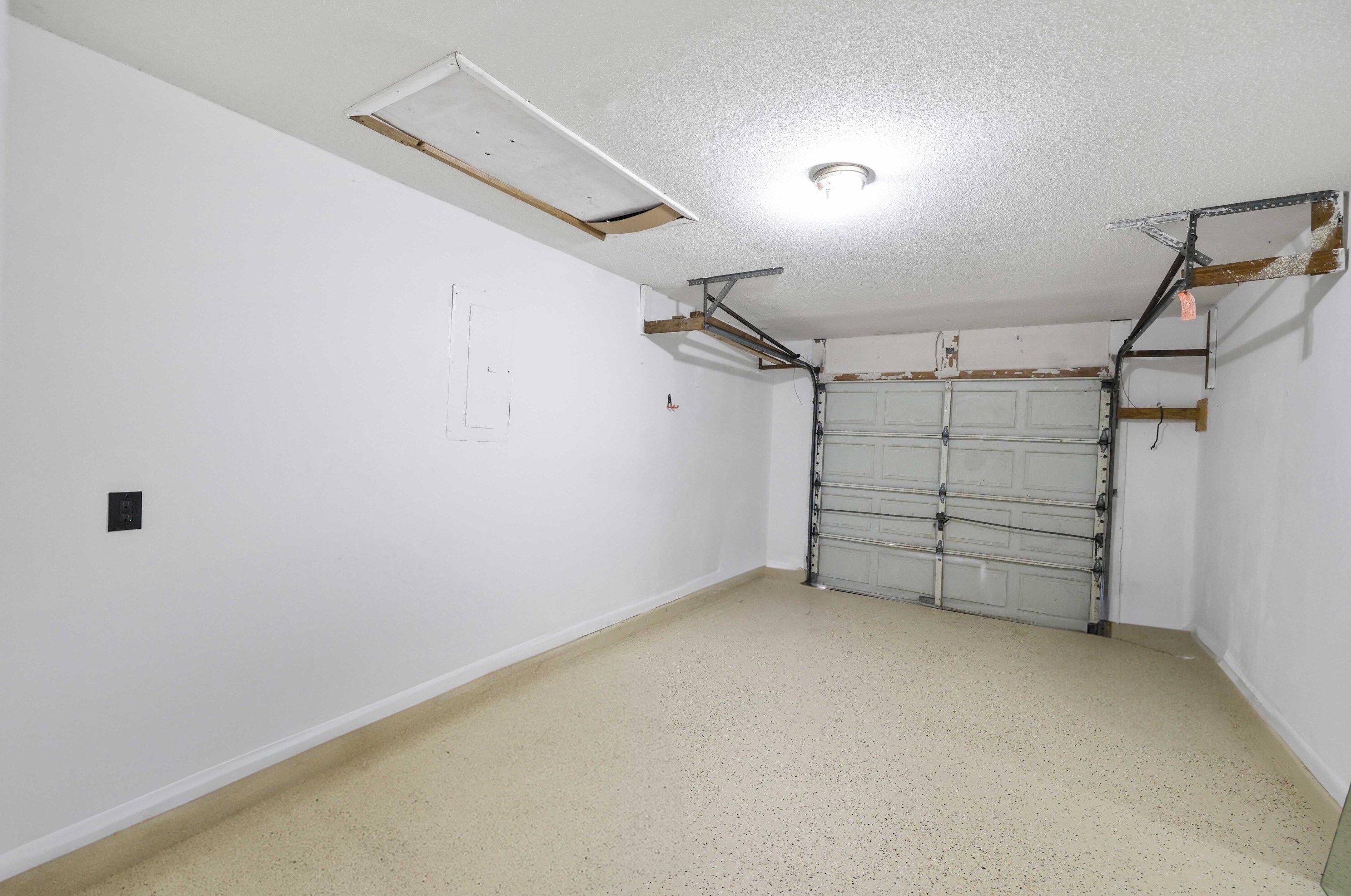 707 Ancona Rd, Fort Pierce FL  34953-1990 exterior