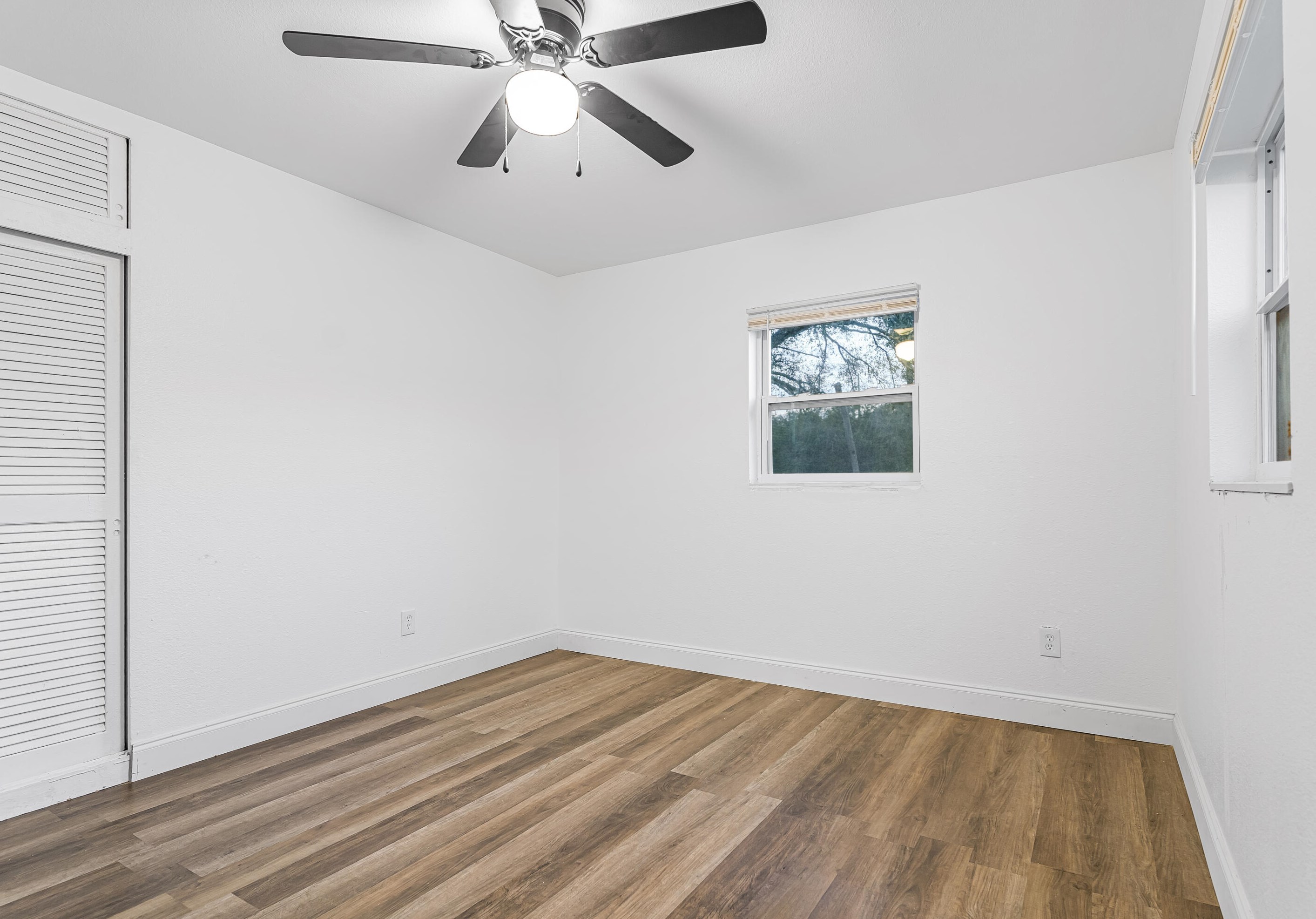 102 41st St, Fort Pierce FL  34947-2587 exterior