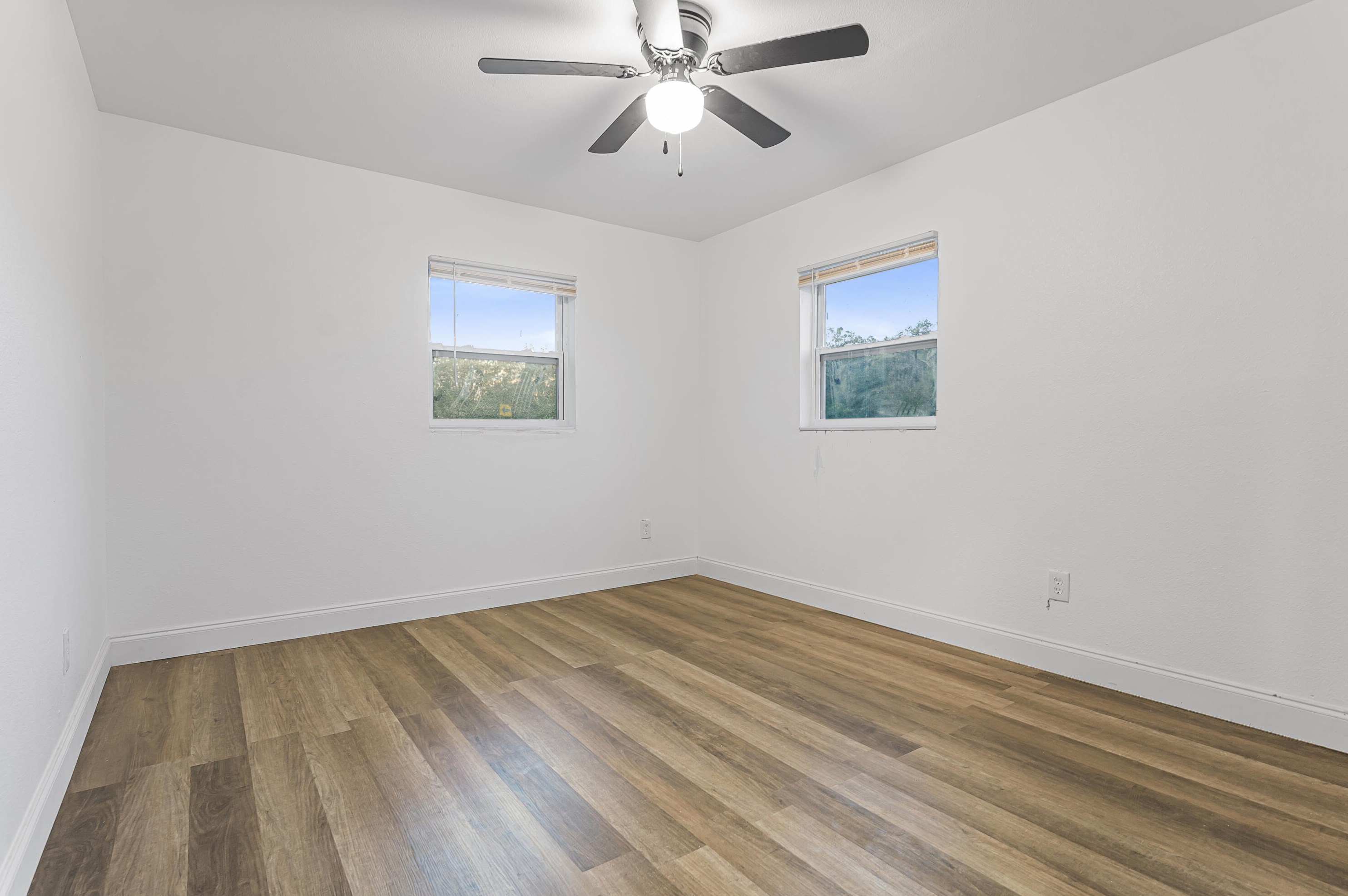 102 41st St, Fort Pierce FL  34947-2587 exterior