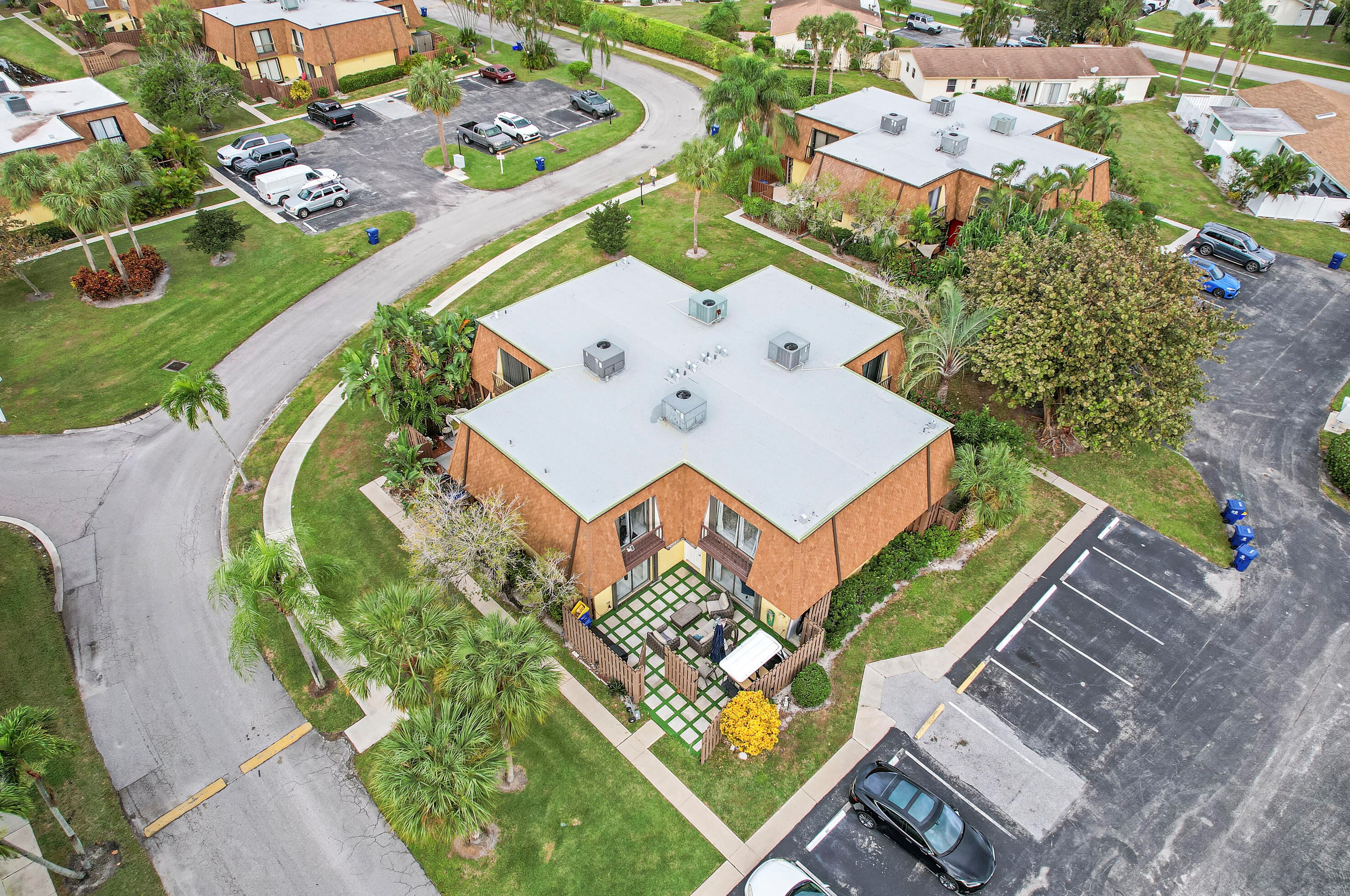 110 N Delaware Blvd #9c, Jupiter, FL 33458