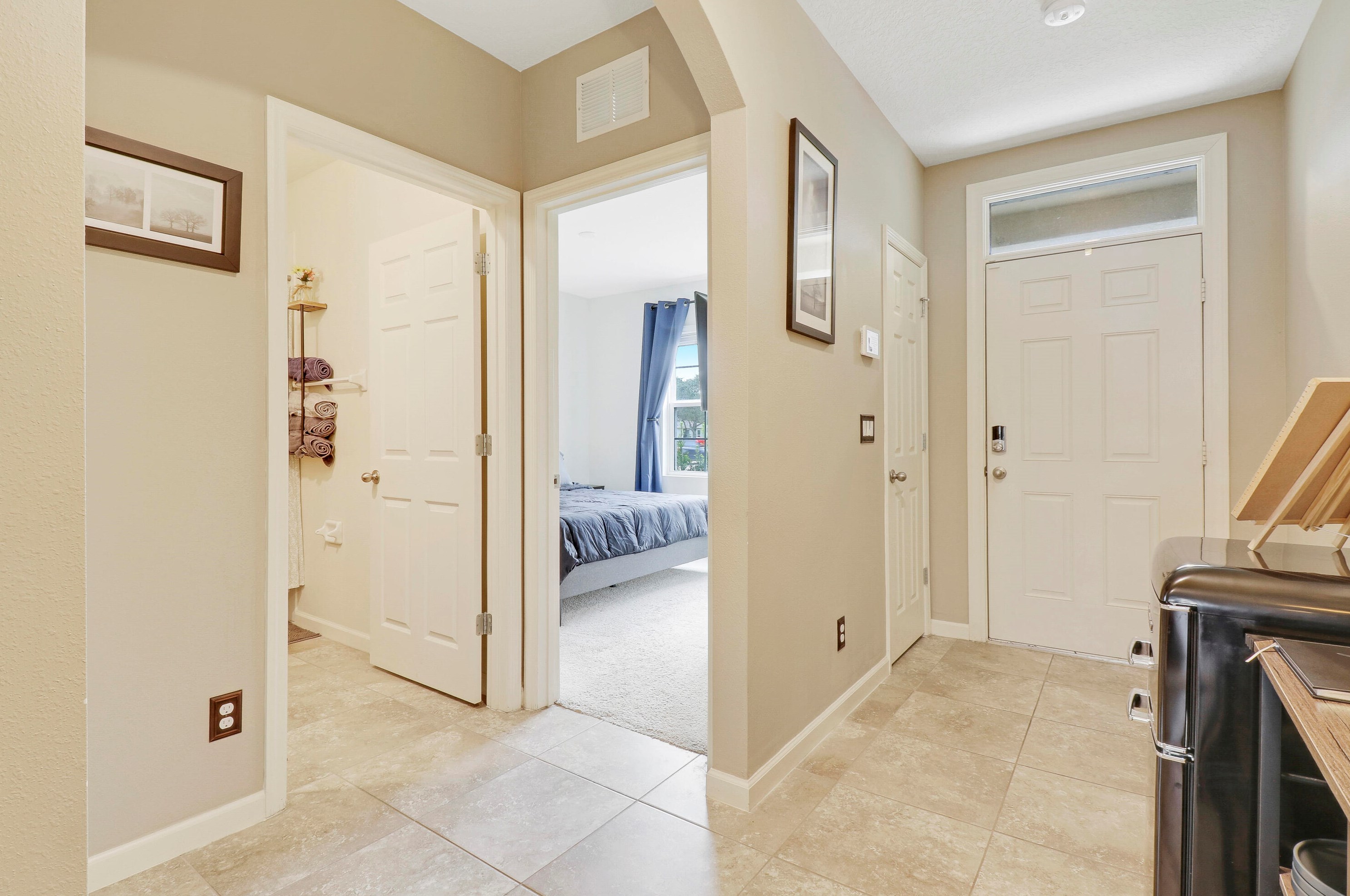 230 Milburn Cir, Fort Pierce FL  34953-5509 exterior