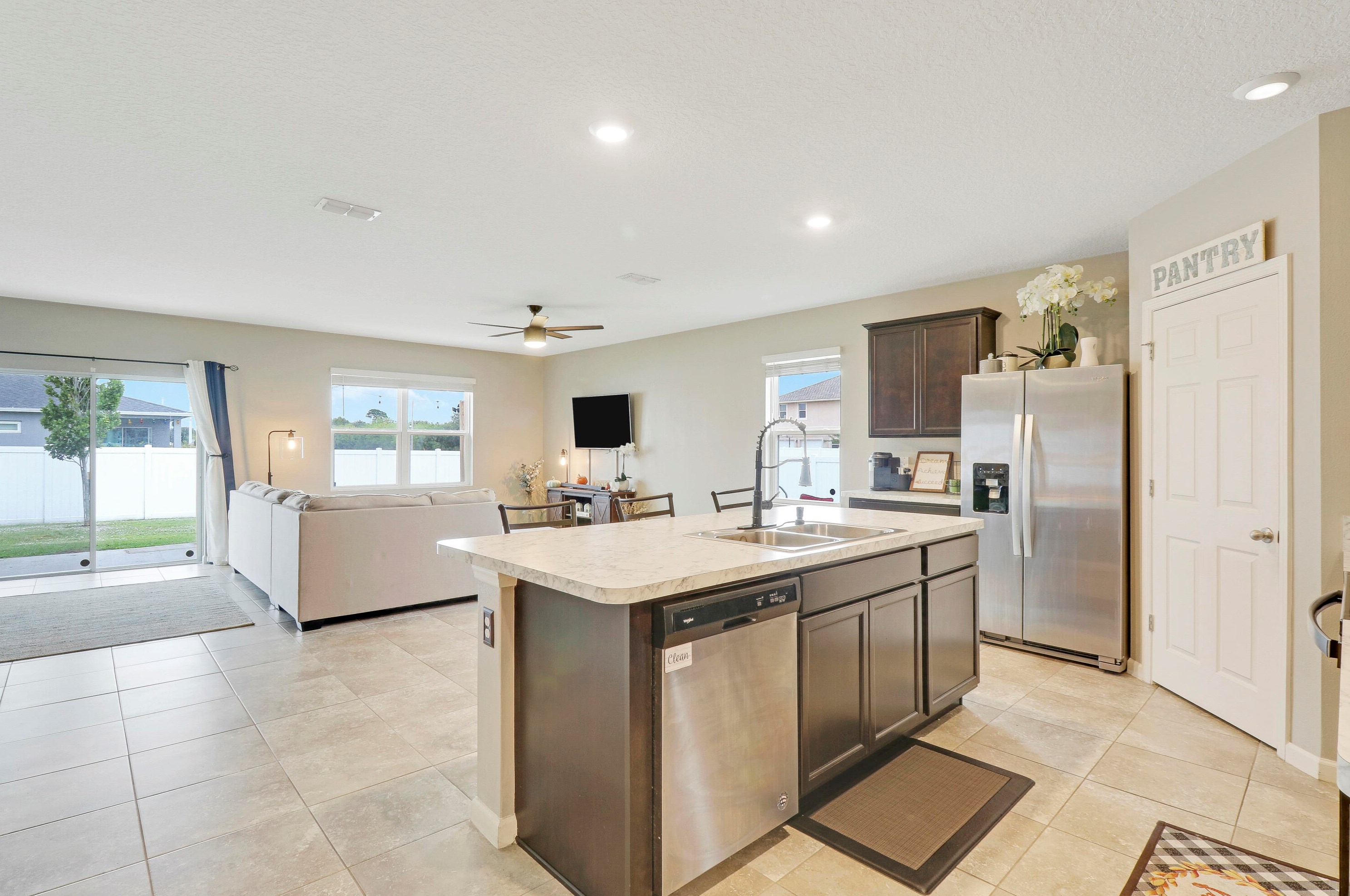 230 Milburn Cir, Fort Pierce FL  34953-5509 exterior