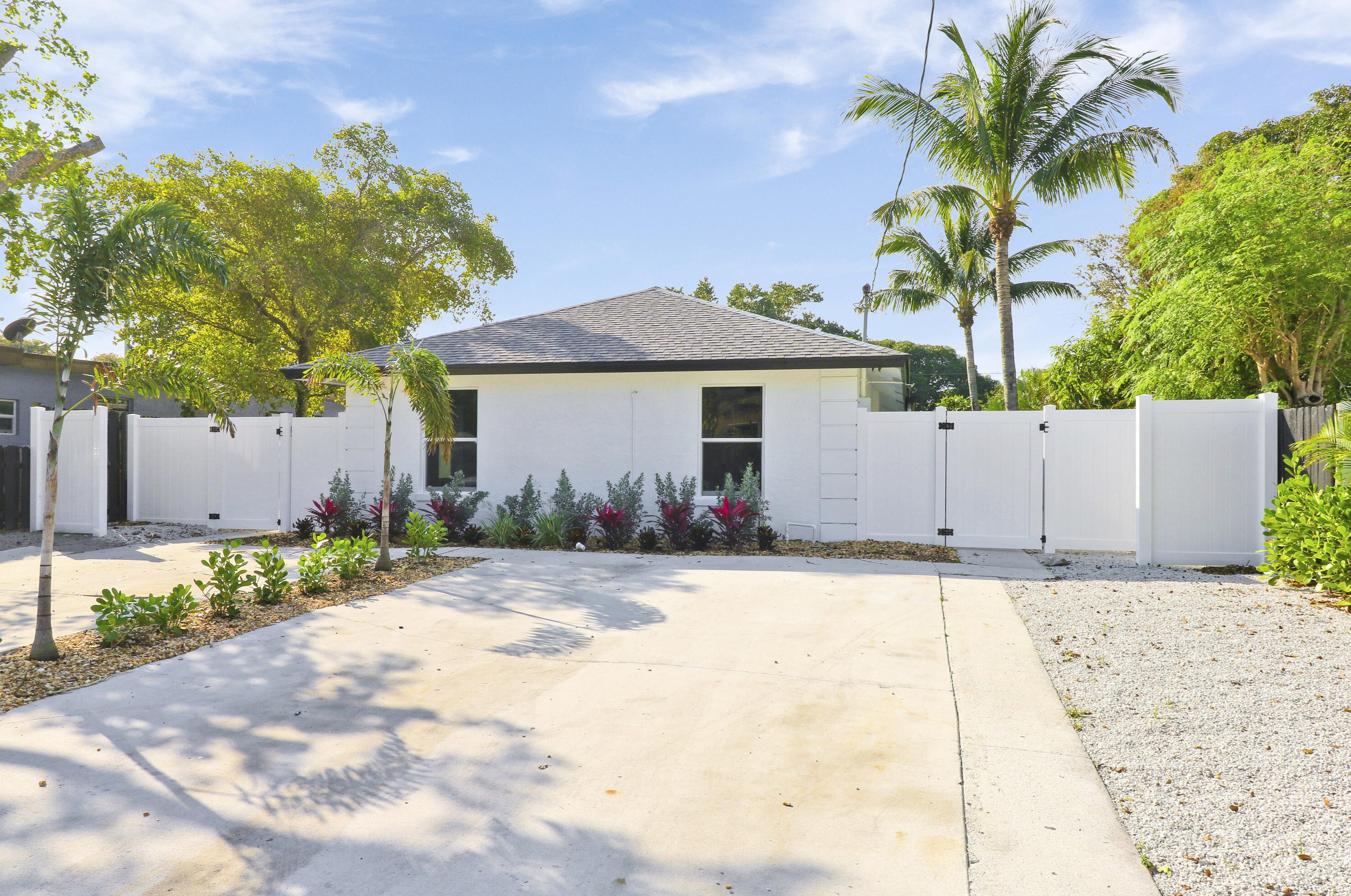 138 Sw 5th Ave, Delray Beach, FL 33483