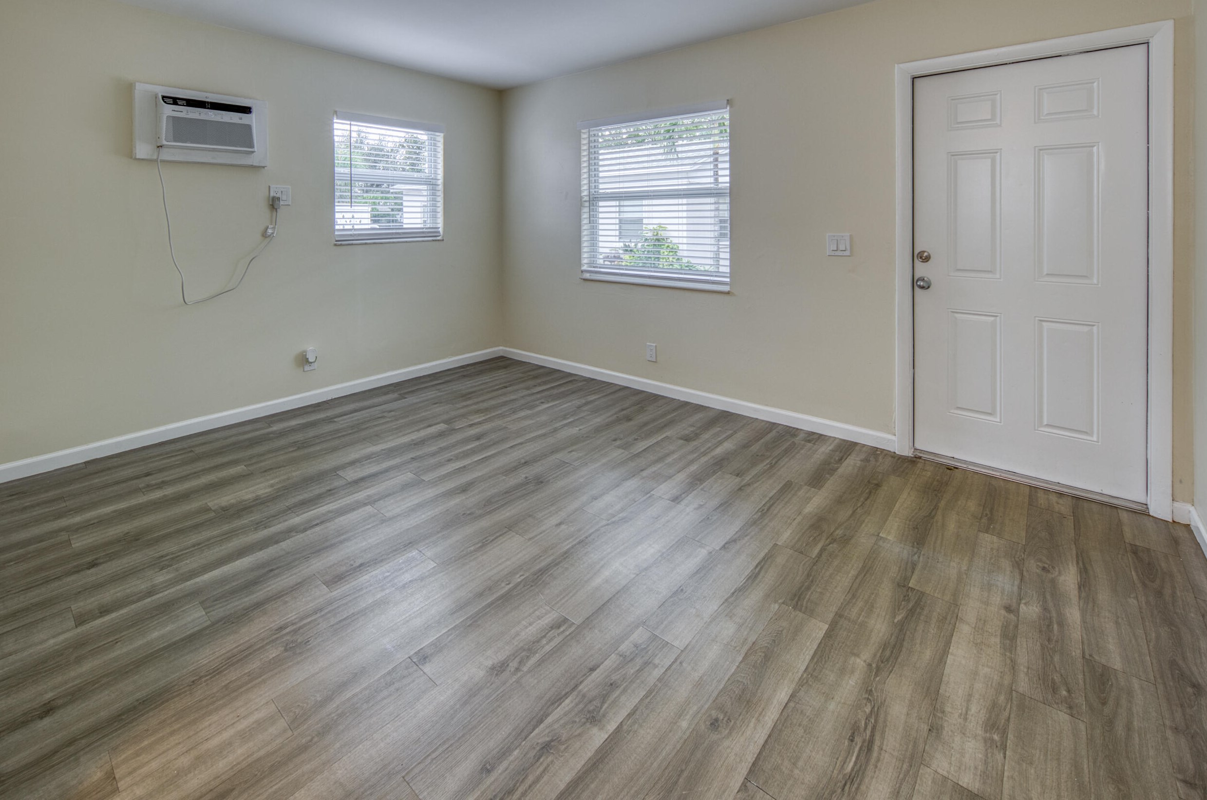 223 N E St #3, Lake Worth, FL 33460