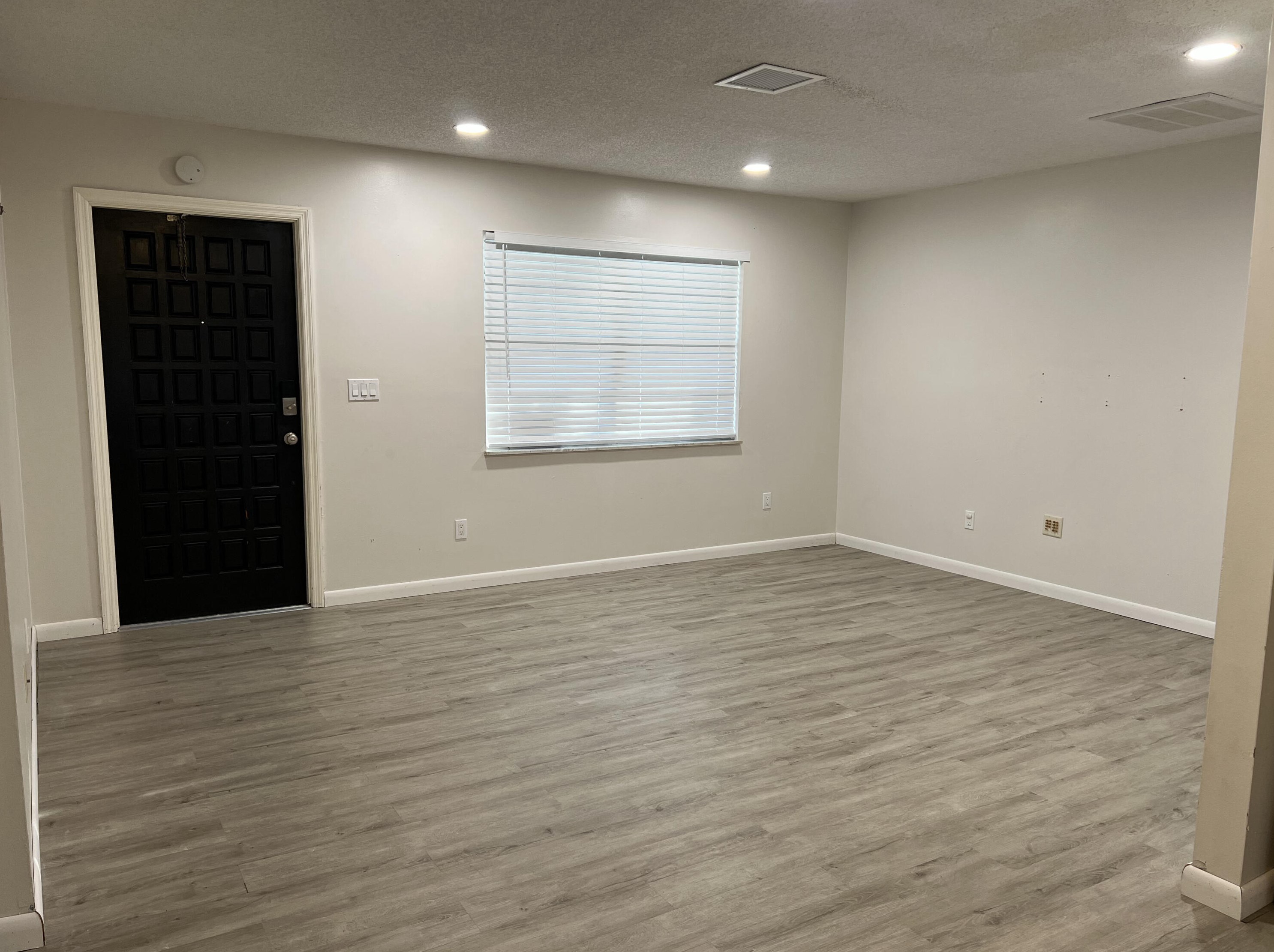 2200 Elizabeth Ave, Fort Pierce, FL 34982