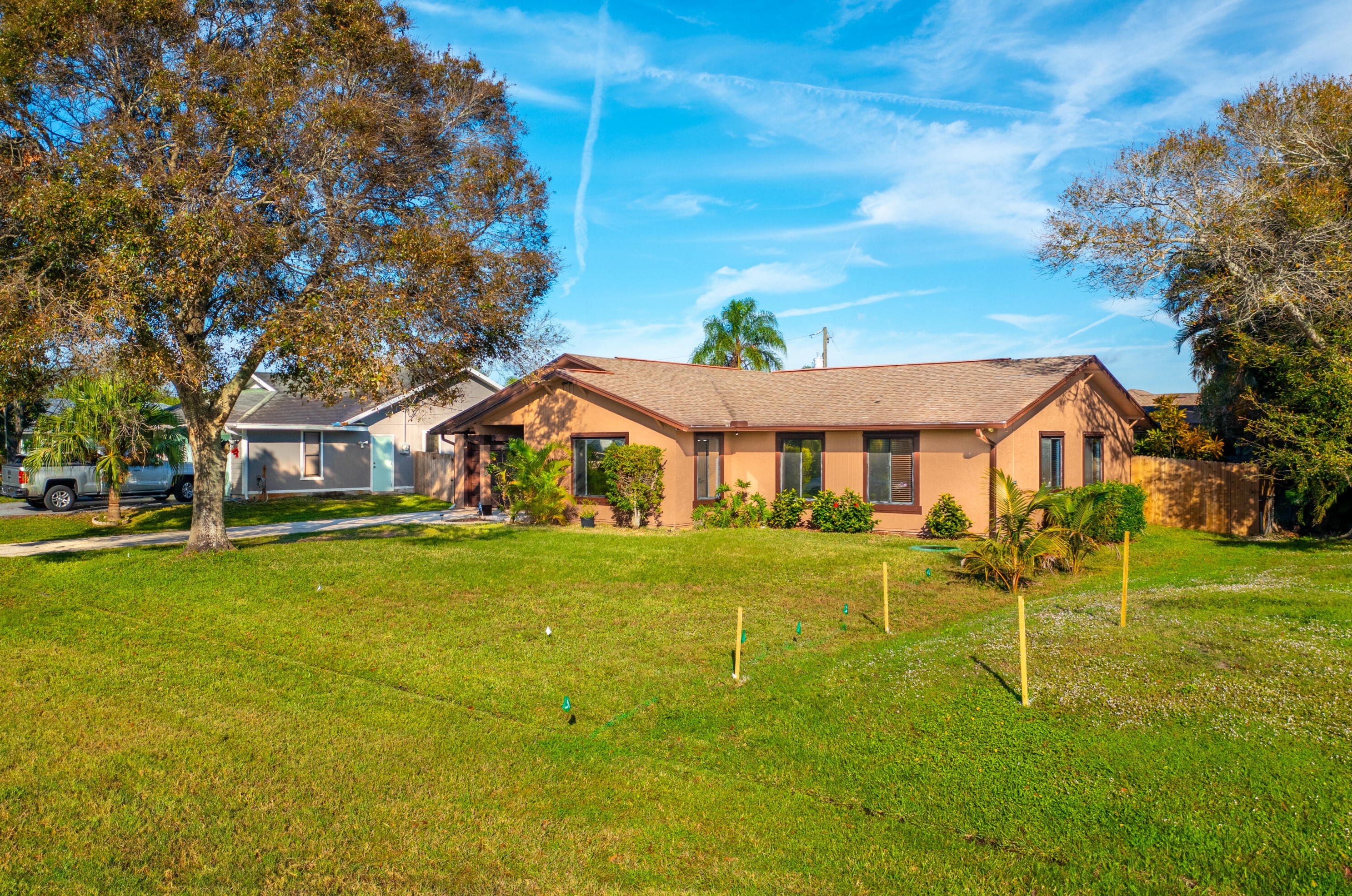 121 Langfield Ave, Fort Pierce, FL 34984-4924