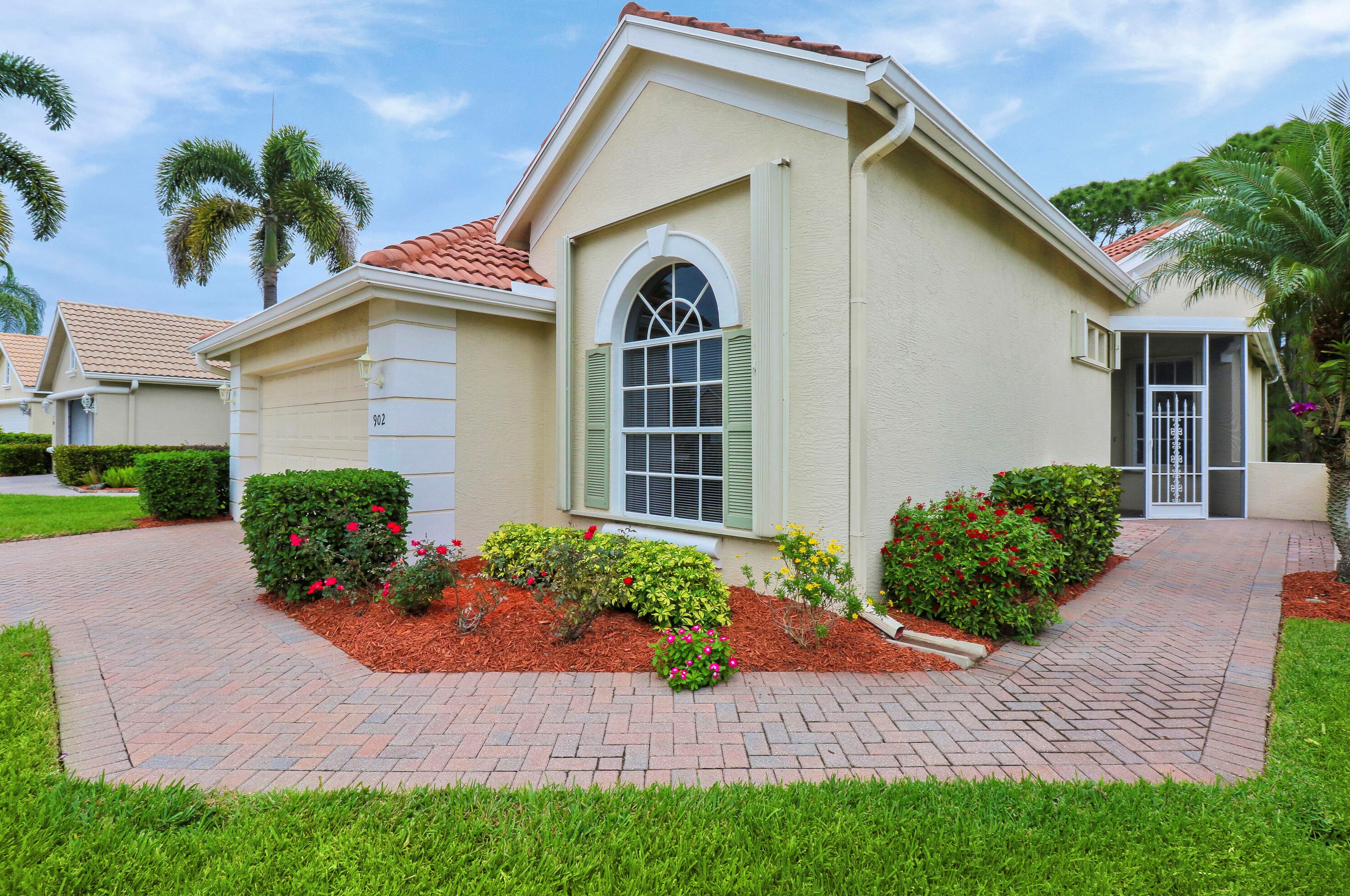 902 Munjack Cir, Fort Pierce, FL 34986-3461