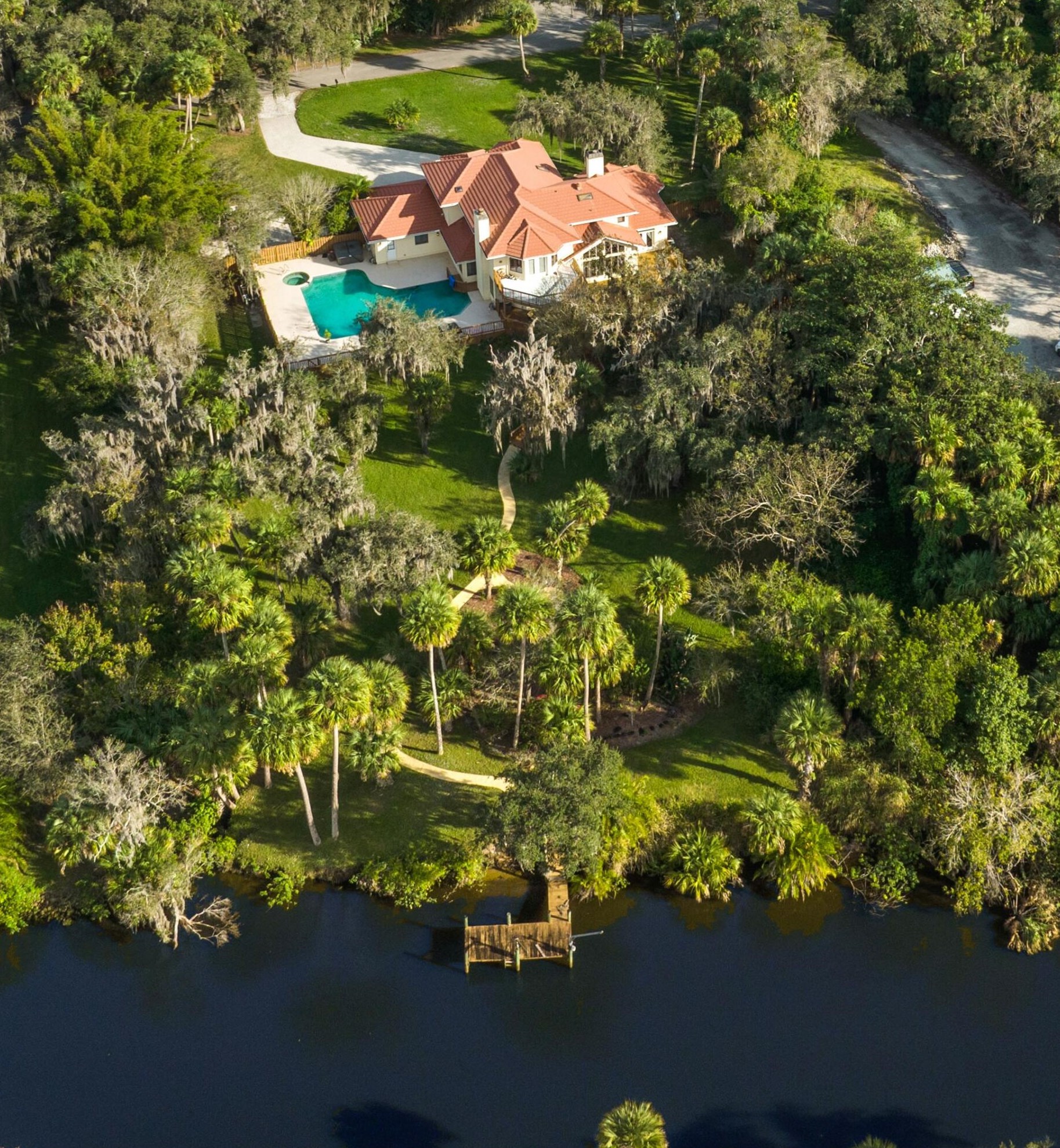 5155 Palmetto Ave, Fort Pierce, FL 34982-7266