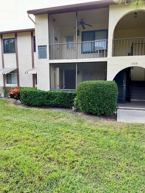 308 Knotty Pine Cir, Lake Worth, FL 33463-9177