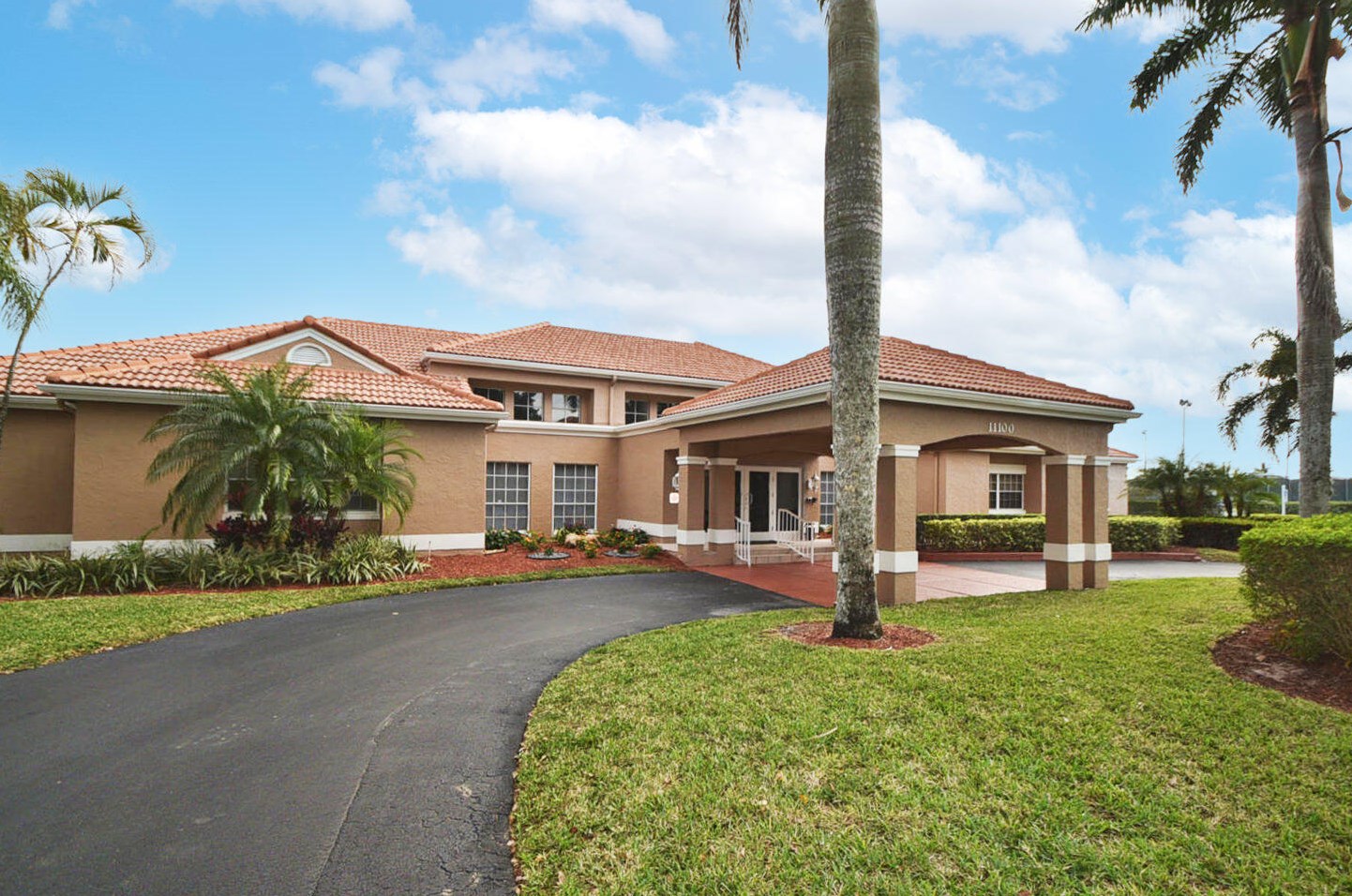 10890 Ladera Ln, Boca Raton FL 33498-1530 exterior