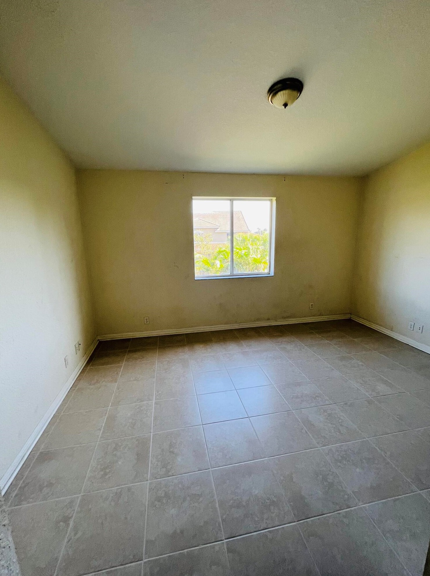 1942 5 St, Boynton Beach FL 33435-7506 exterior