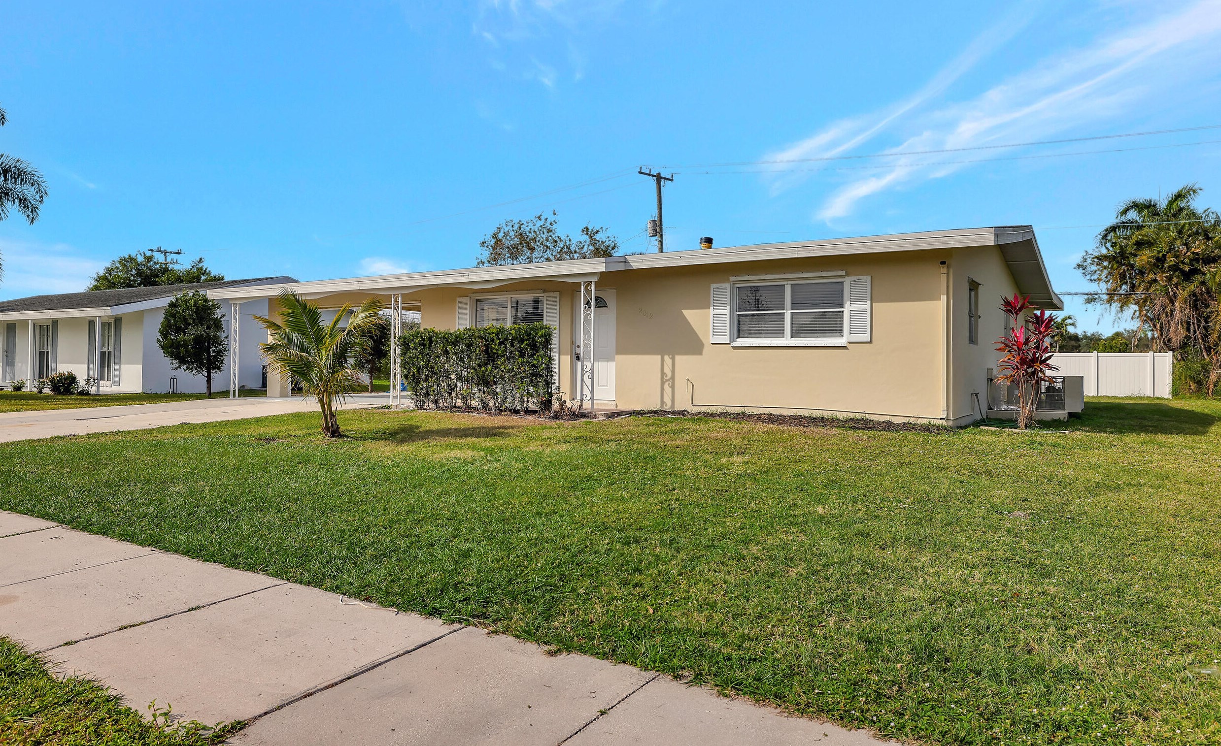 2812 Morningside Blvd, Fort Pierce, FL 34952-5707
