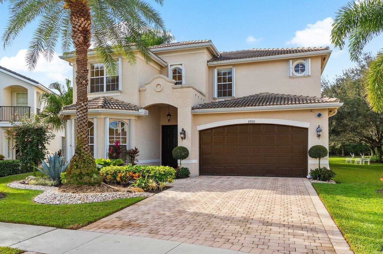 8920 Maple Hill Ct, Boynton Beach, FL 33473