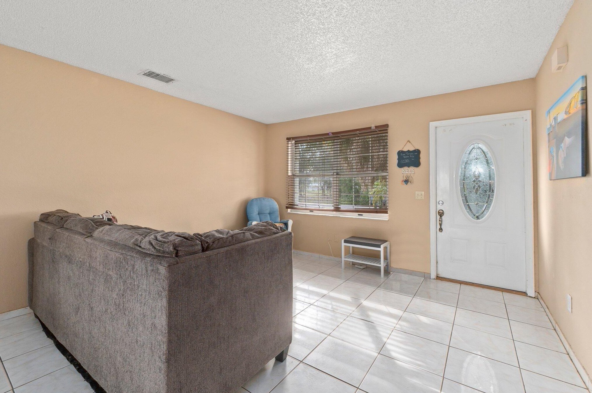 1914 Dranson Cir, Fort Pierce FL  34952-6628 exterior