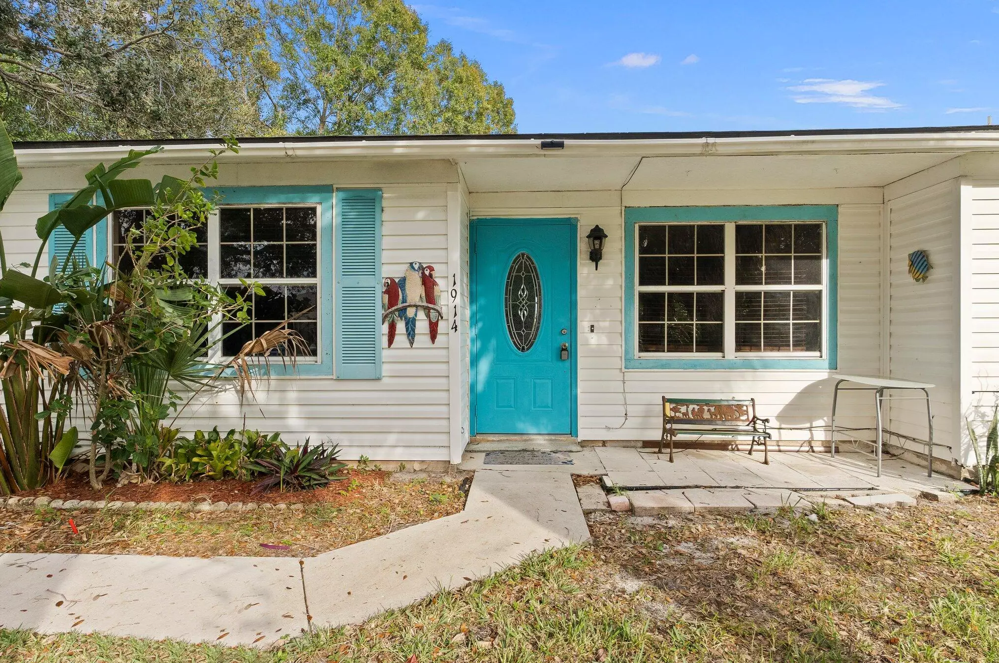 1914 Dranson Cir, Fort Pierce FL  34952-6628 exterior