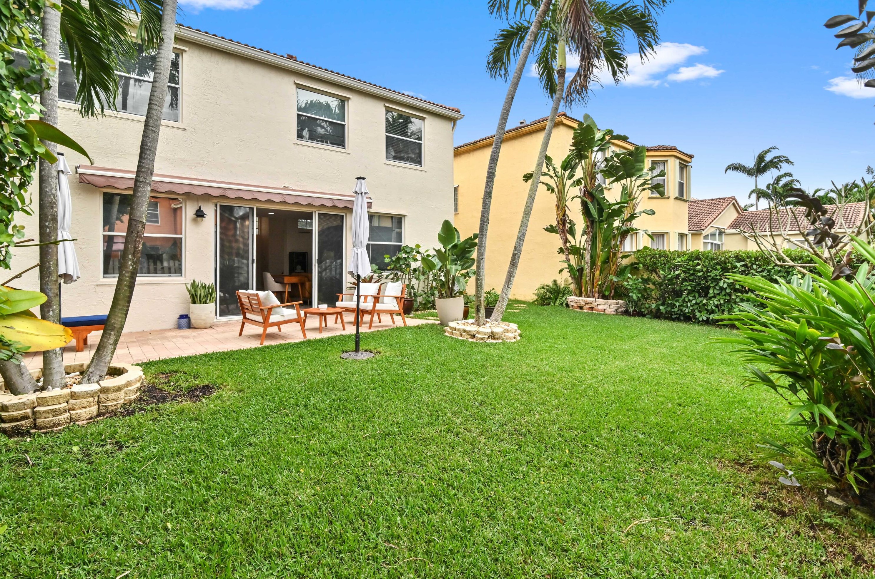 6227 Oak Bluff Way, Lake Worth, FL 33467-7138