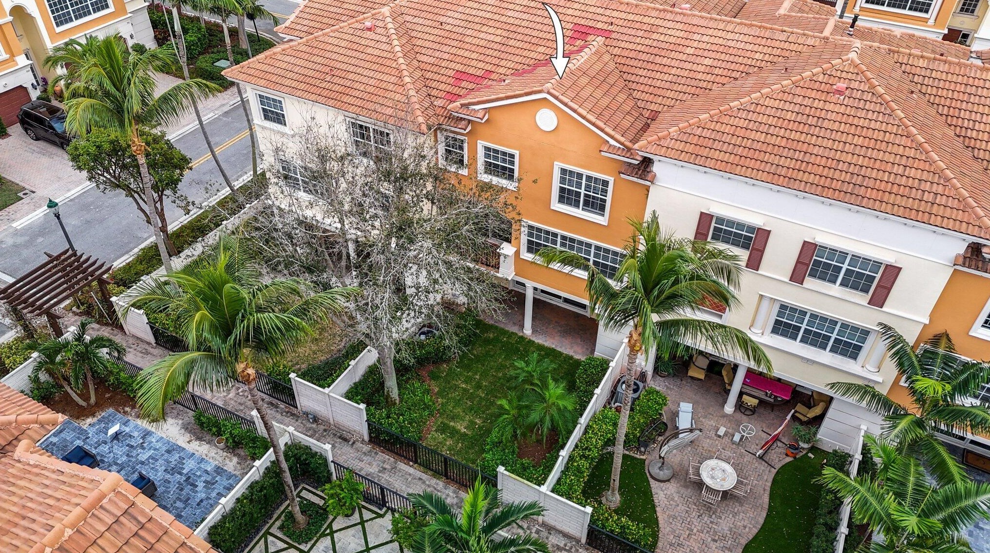 613 Francesca Ln, Boca Raton, FL 33487-5211