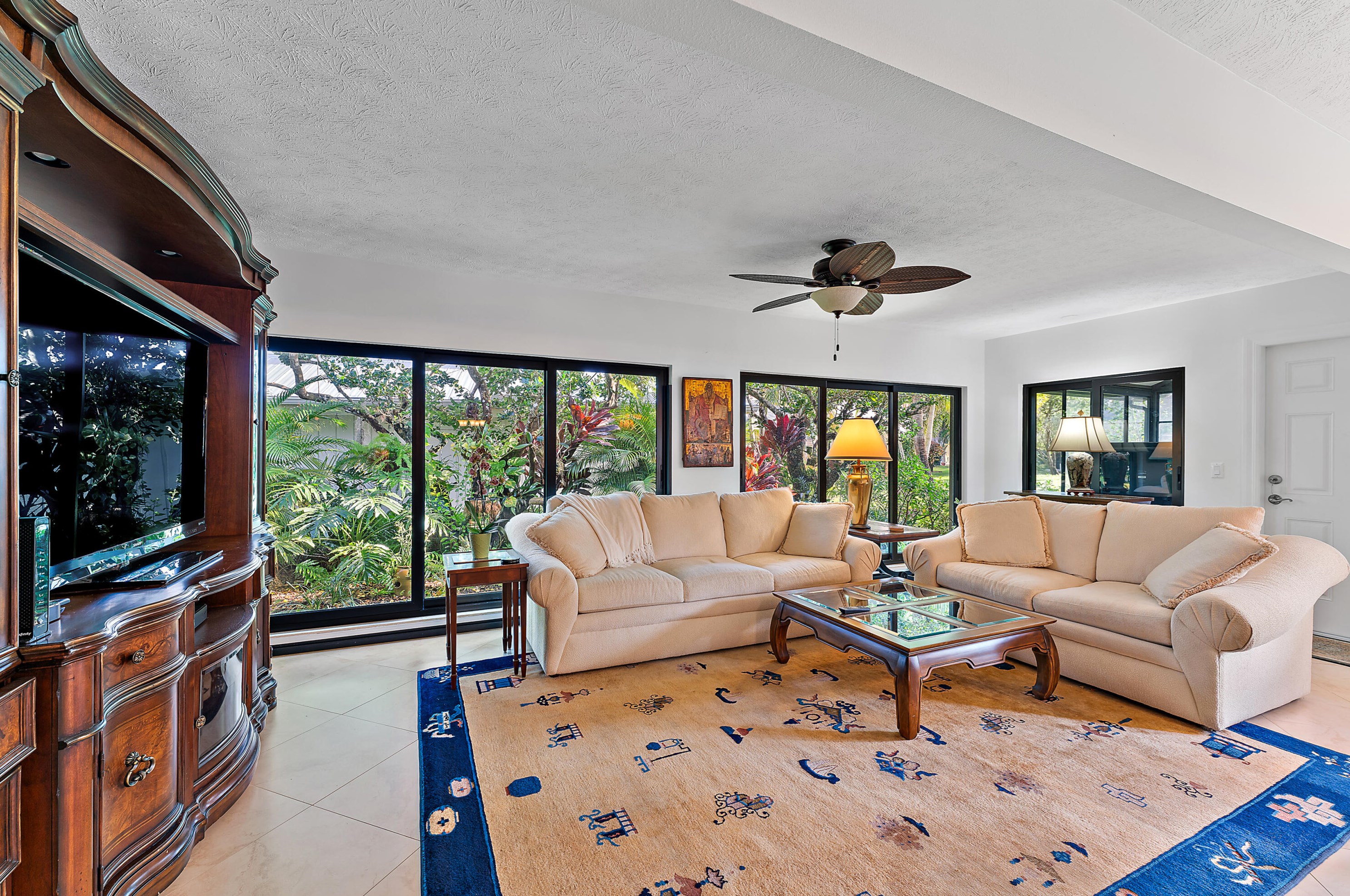 8330 Eaglewood Way, Hobe Sound FL  33455-7653 exterior