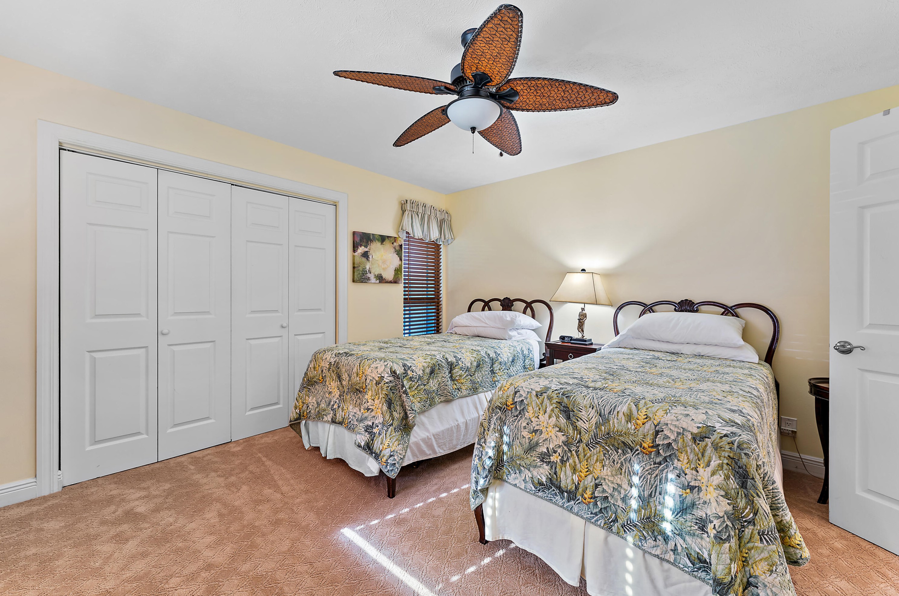 8330 Eaglewood Way, Hobe Sound FL  33455-7653 exterior