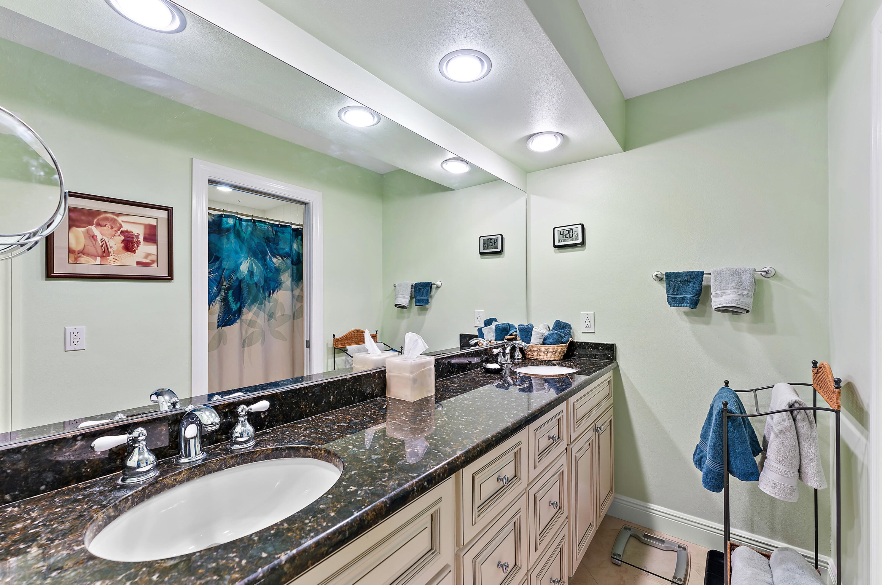 8330 Eaglewood Way, Hobe Sound FL  33455-7653 exterior