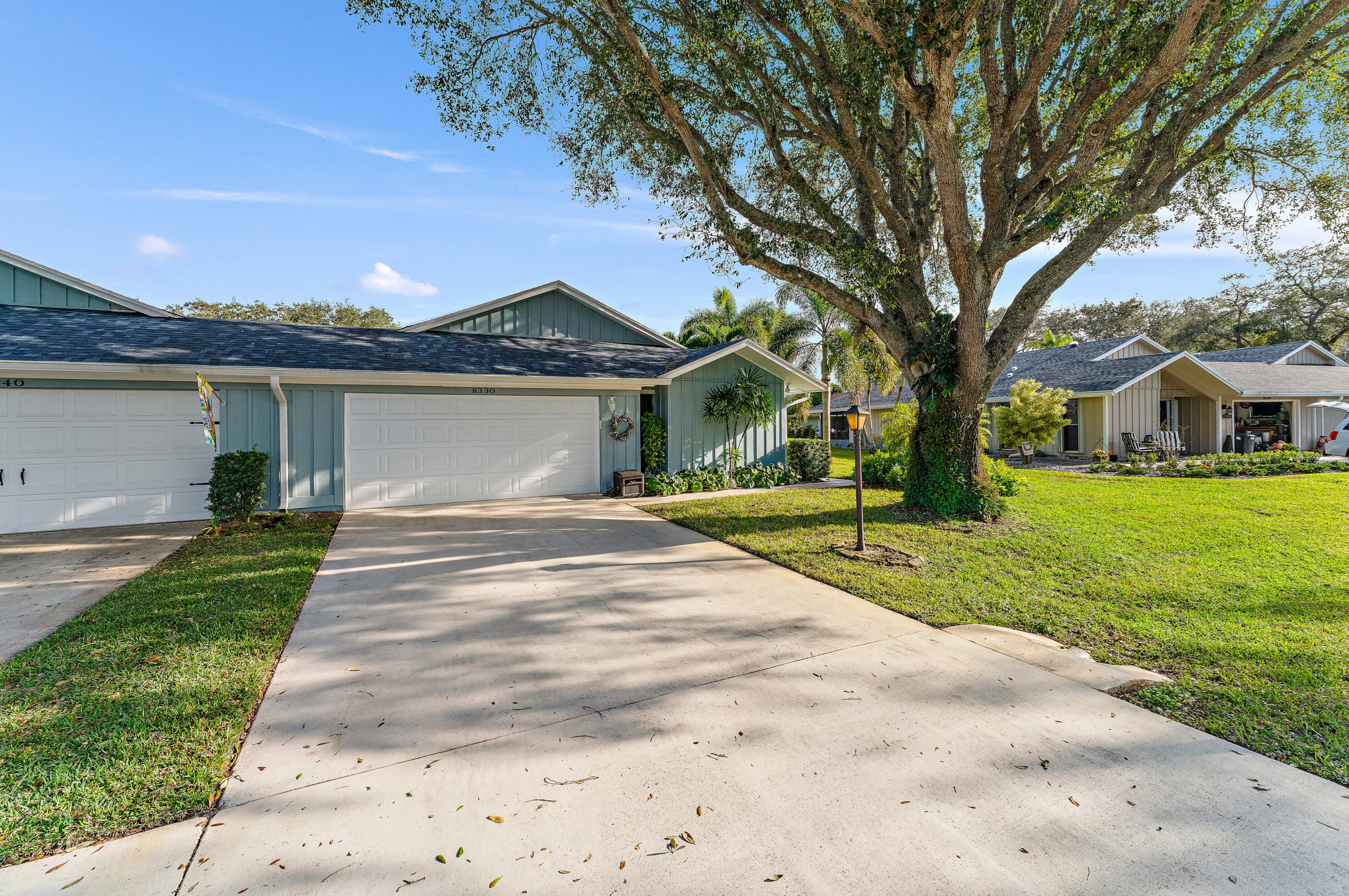 8330 Eaglewood Way, Hobe Sound FL  33455-7653 exterior