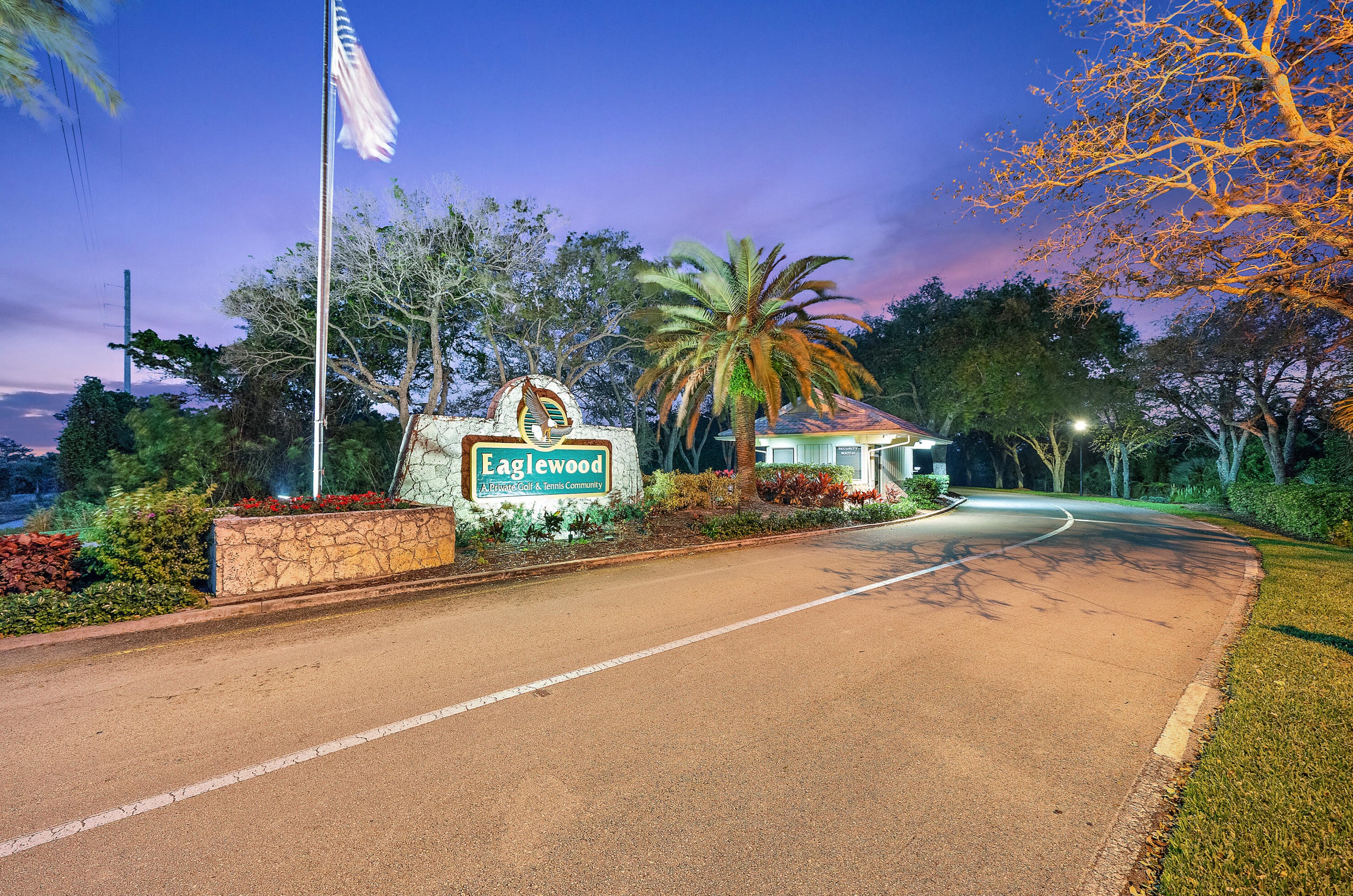 8330 Eaglewood Way, Hobe Sound FL  33455-7653 exterior