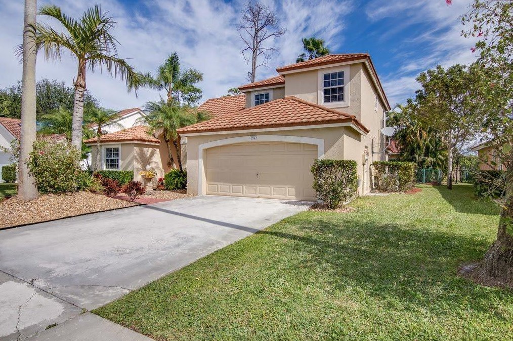 1343 Lake Breeze Dr, West Palm Beach, FL 33414