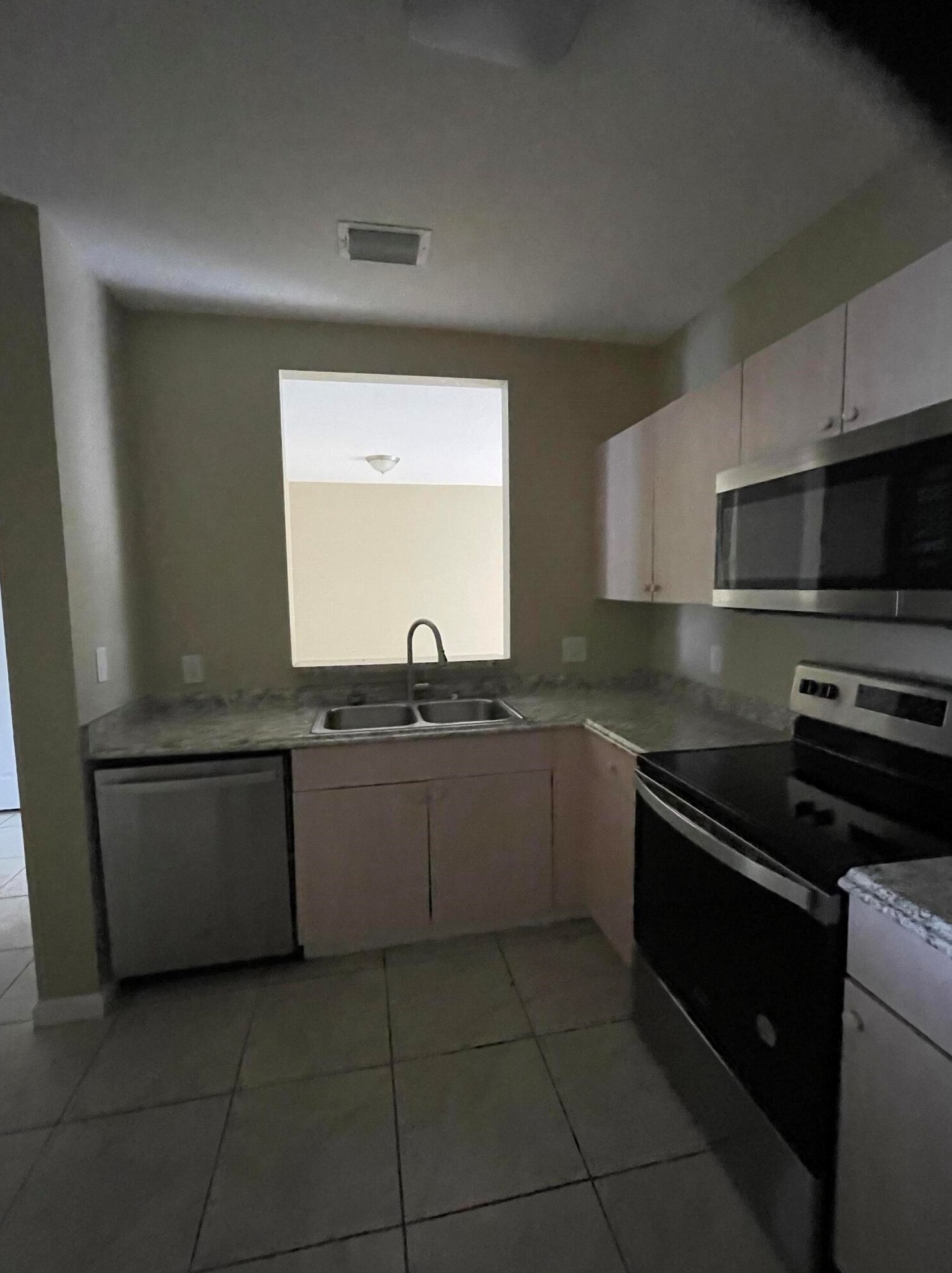 1115 Golden Lakes Blvd #523, West Palm Beach, FL 33411