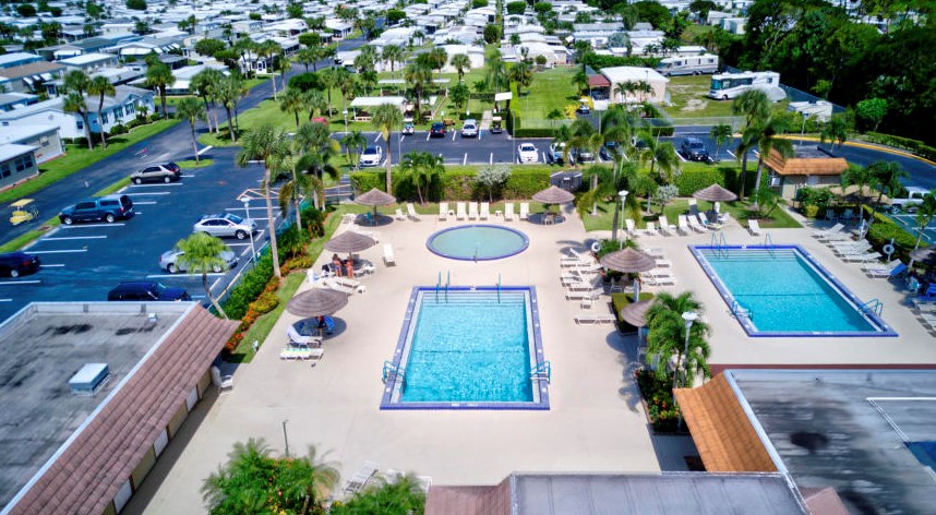 38010 Frenchmans Bay, Boynton Beach FL  33436-1958 exterior