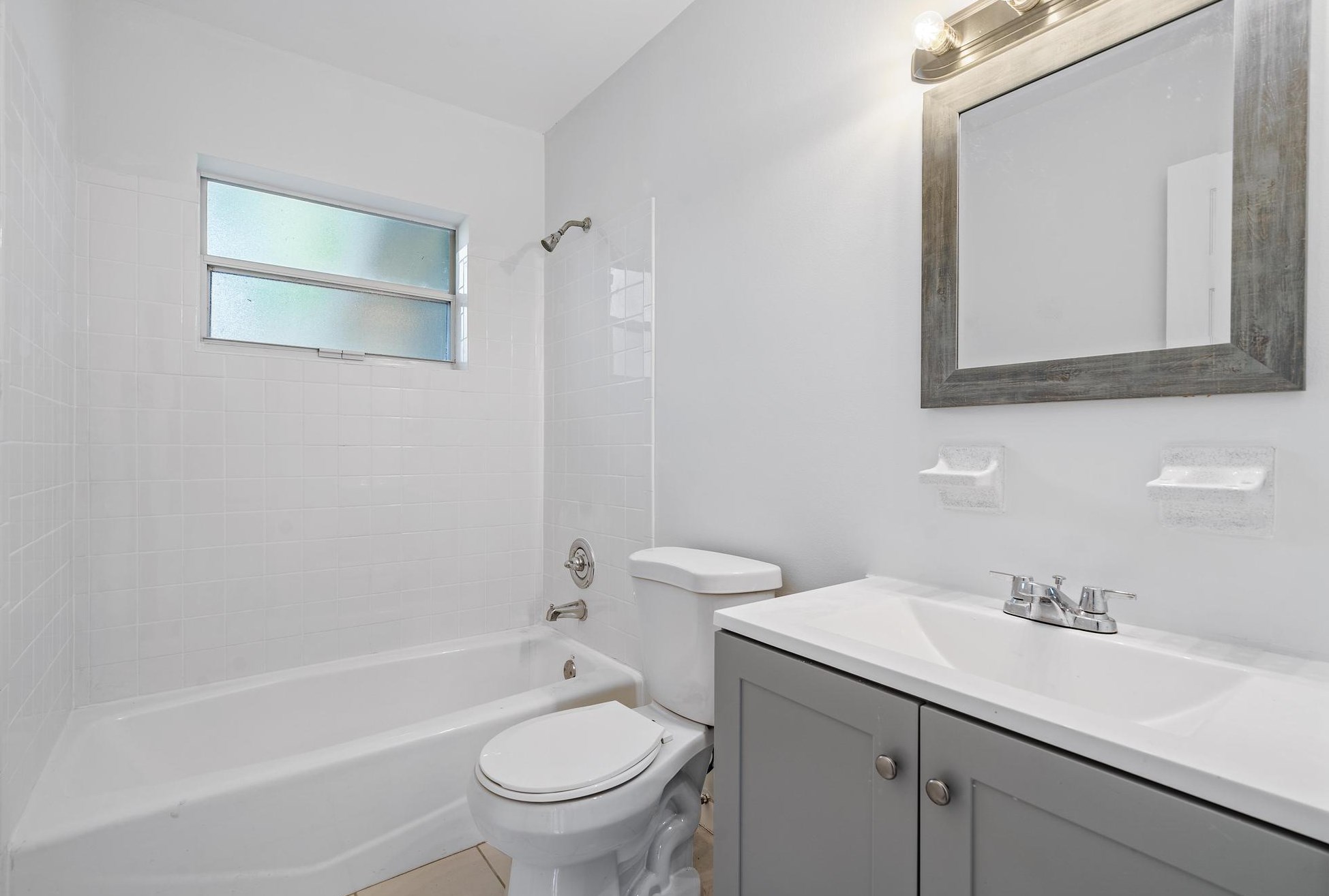 126 2nd St, Jupiter FL  33458-7410 exterior