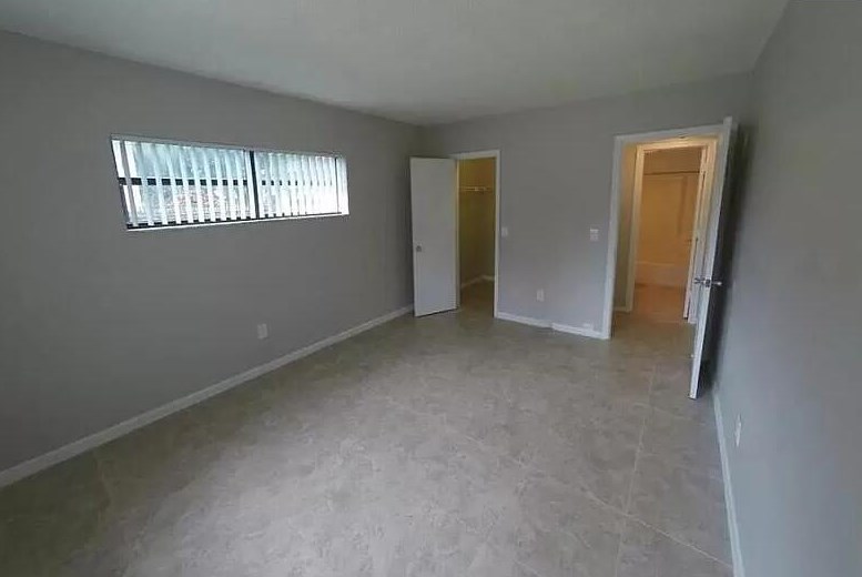 1979 Nw 4th Ave #4, Boca Raton, FL 33432