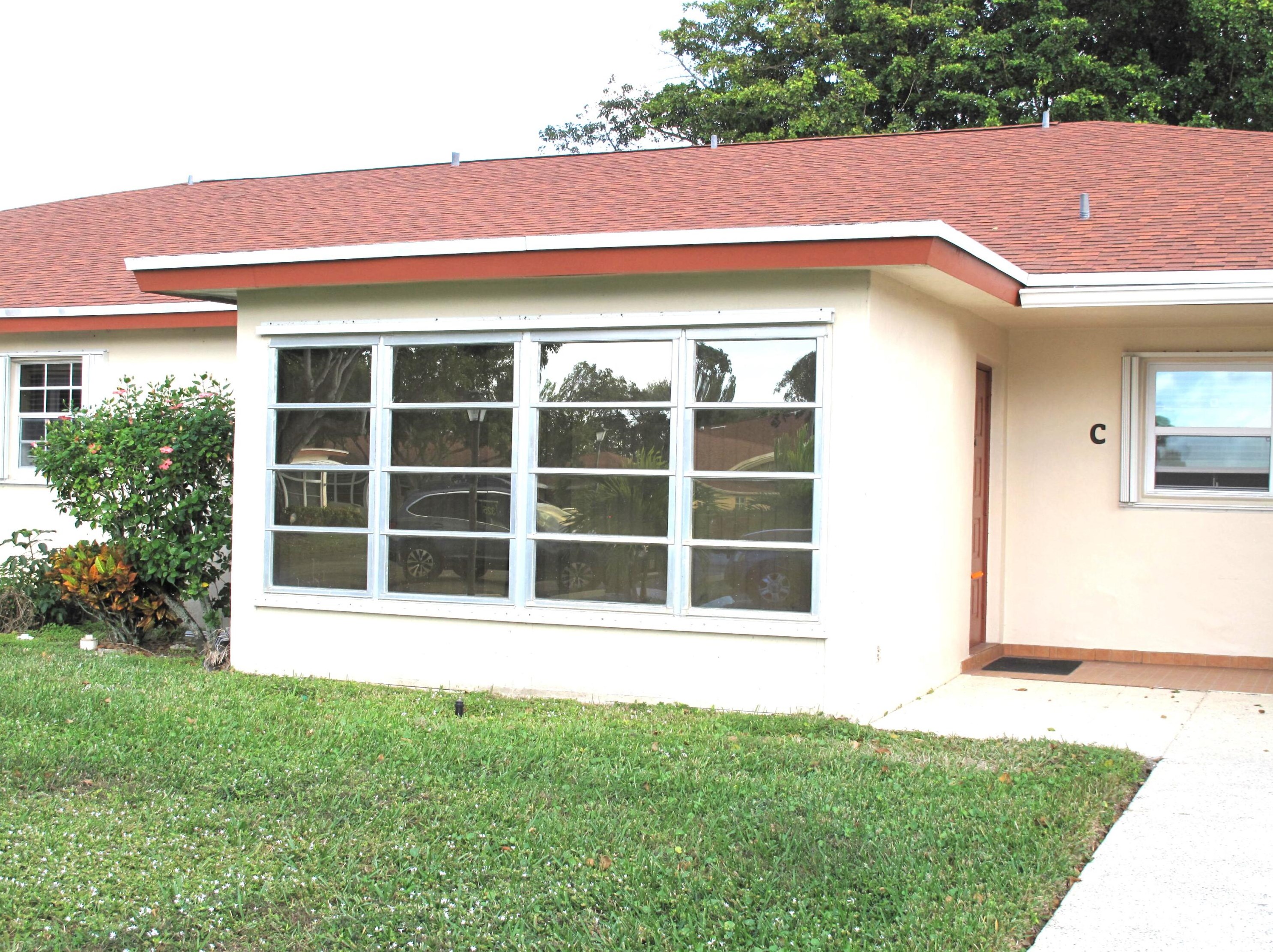 325 Nw 50th Ave #c, Delray Beach, FL