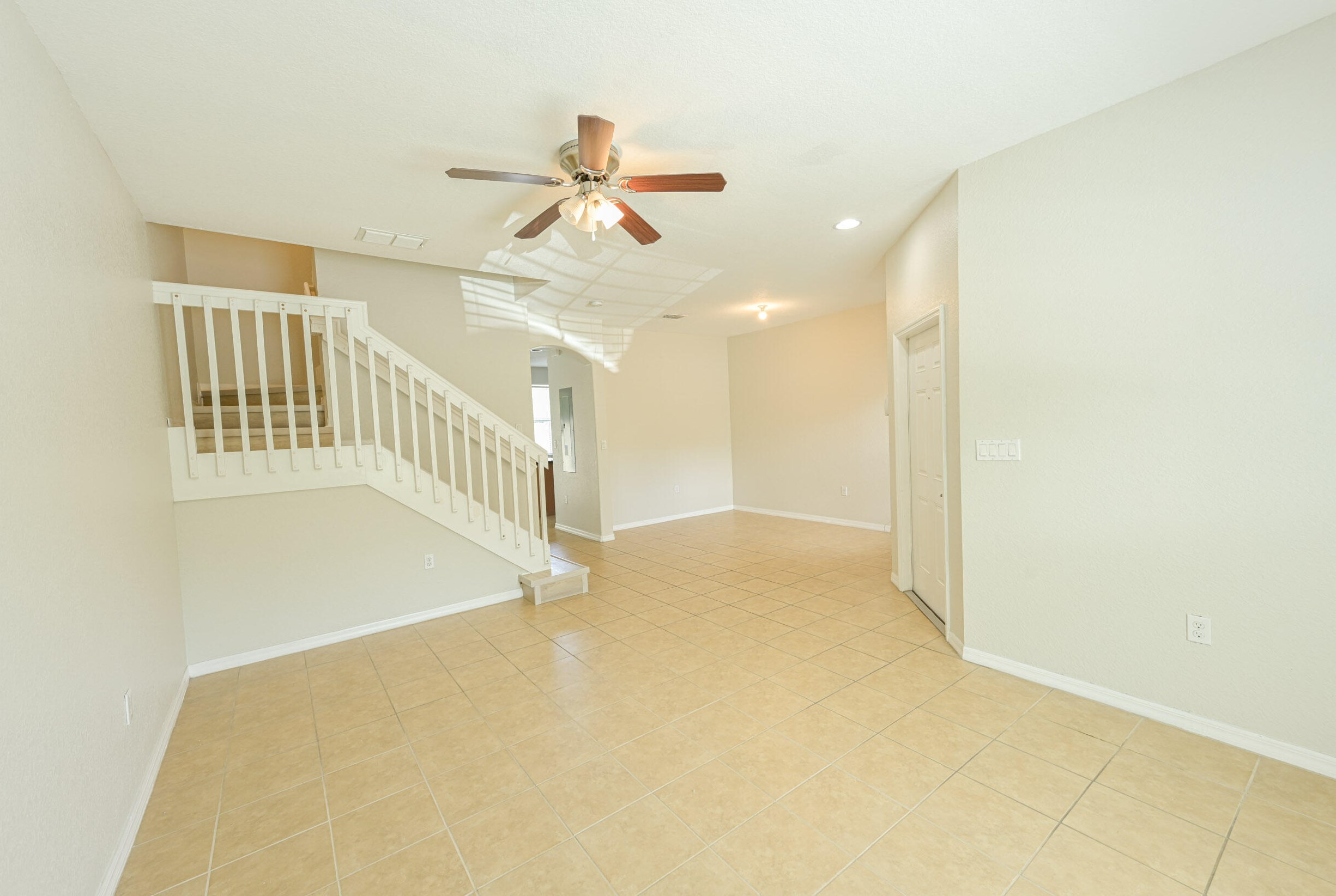 297 Lake Monterey Cir, Boynton Beach, FL 33426
