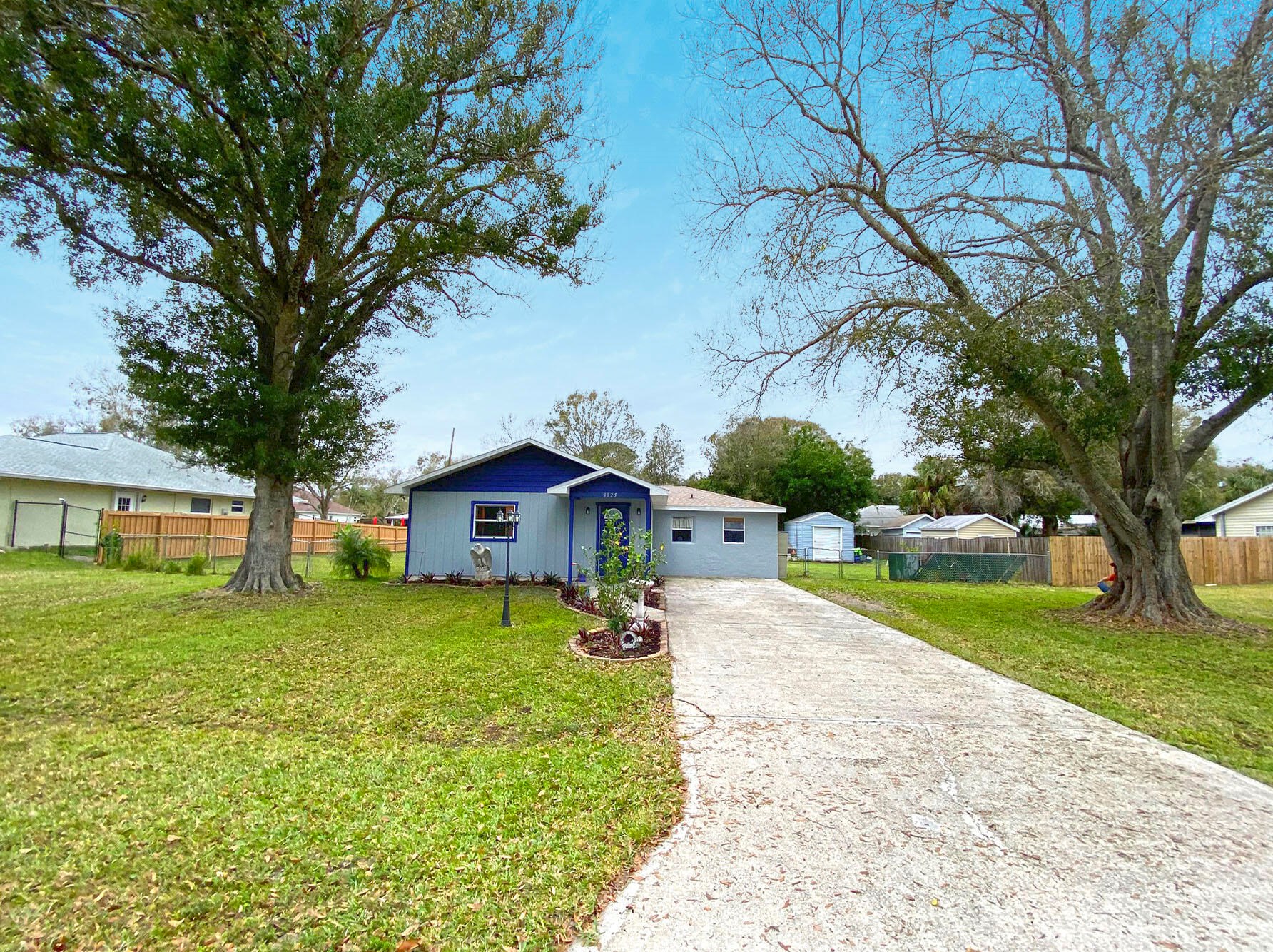 1025 37th Ave, Vero Beach, FL 32960