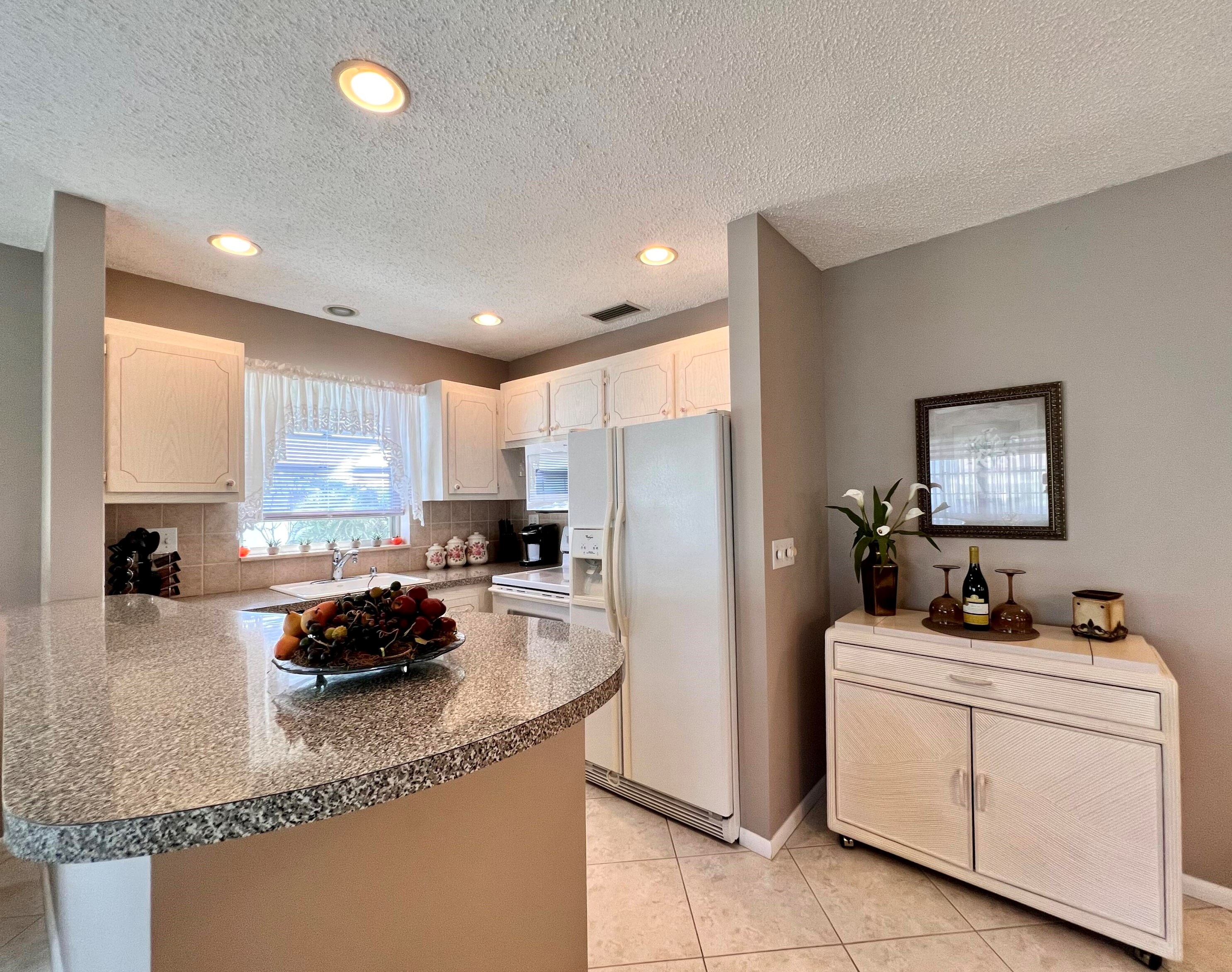 310 Sheffield M, West Palm Beach, FL 33417