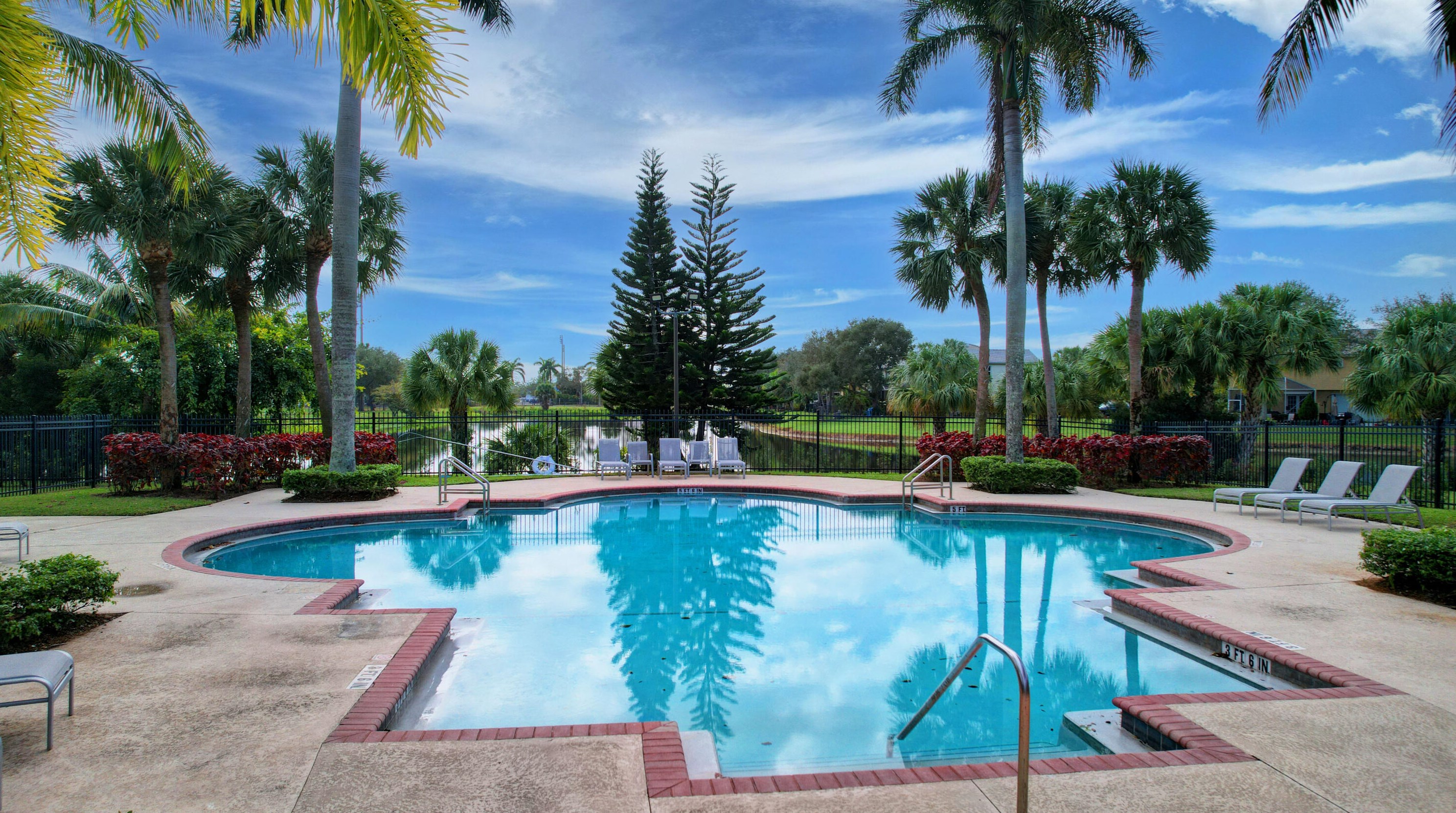 6176 Spring Isles Blvd, Lake Worth FL  33463-7908 exterior