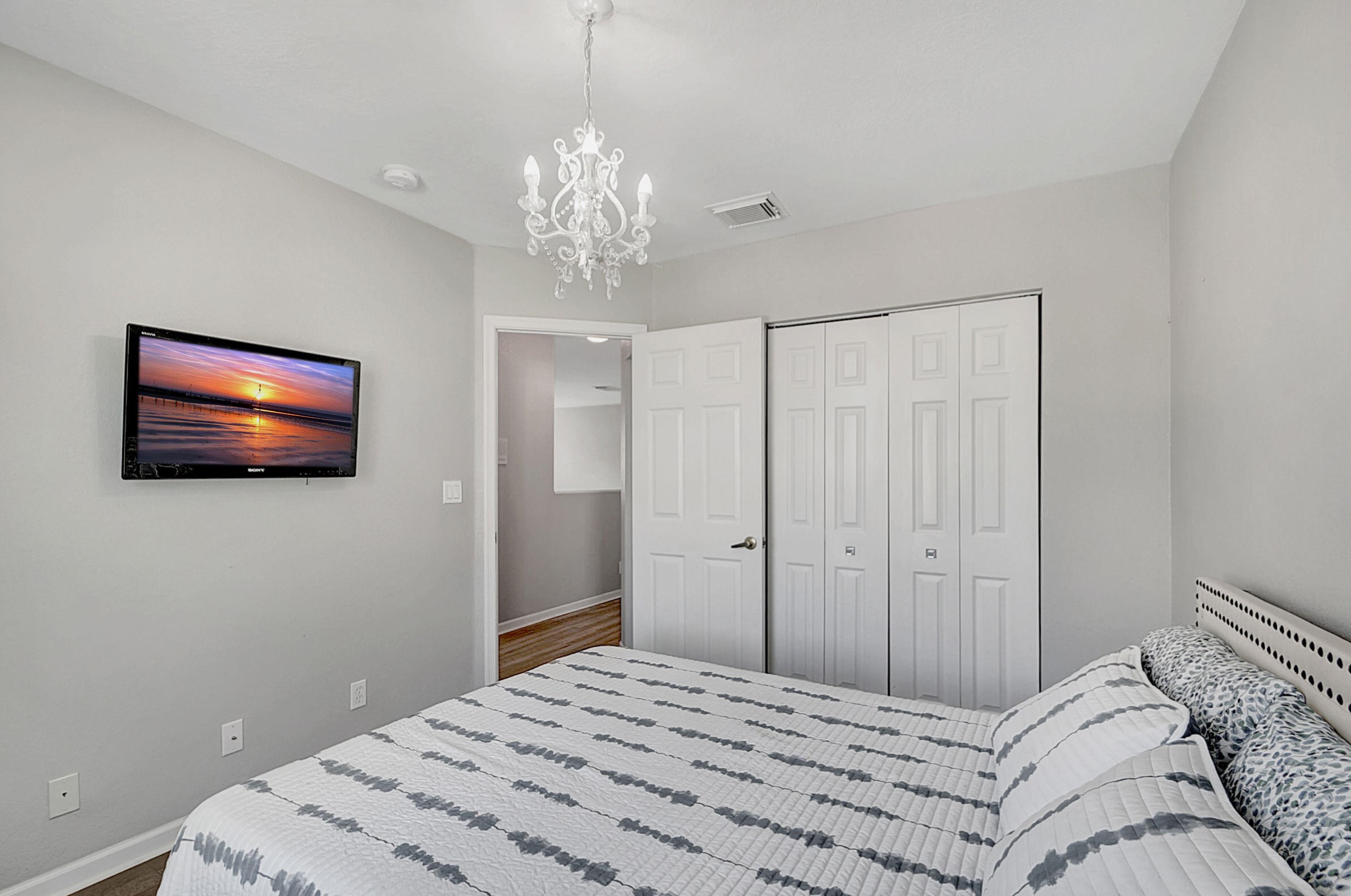 6176 Spring Isles Blvd, Lake Worth FL  33463-7908 exterior