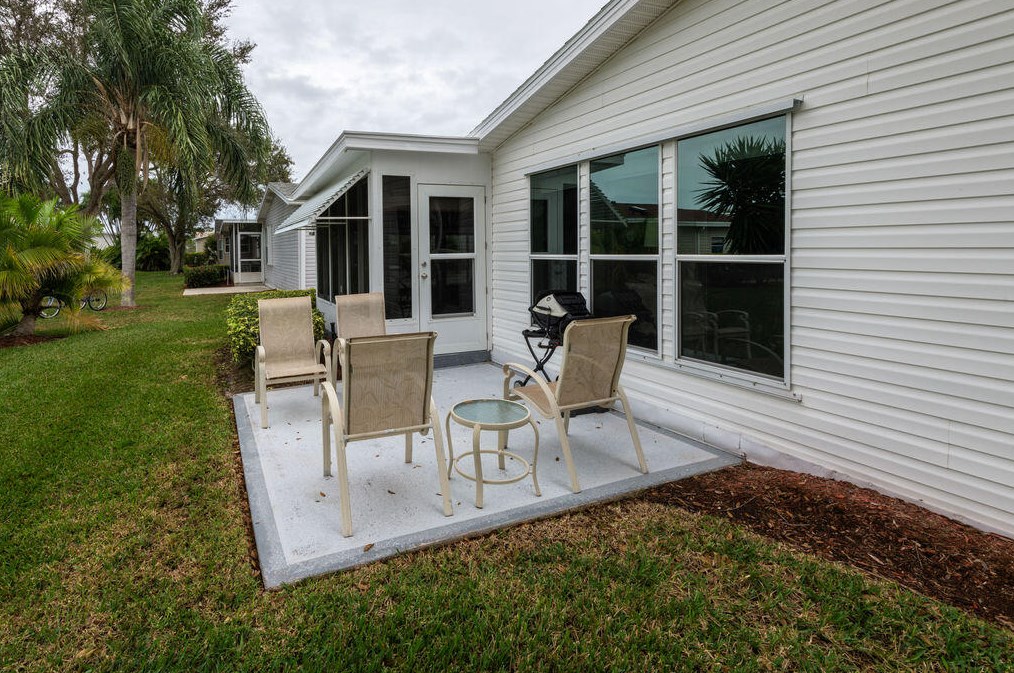 3812 Hydrilla Ct, Fort Pierce FL  34952-3153 exterior