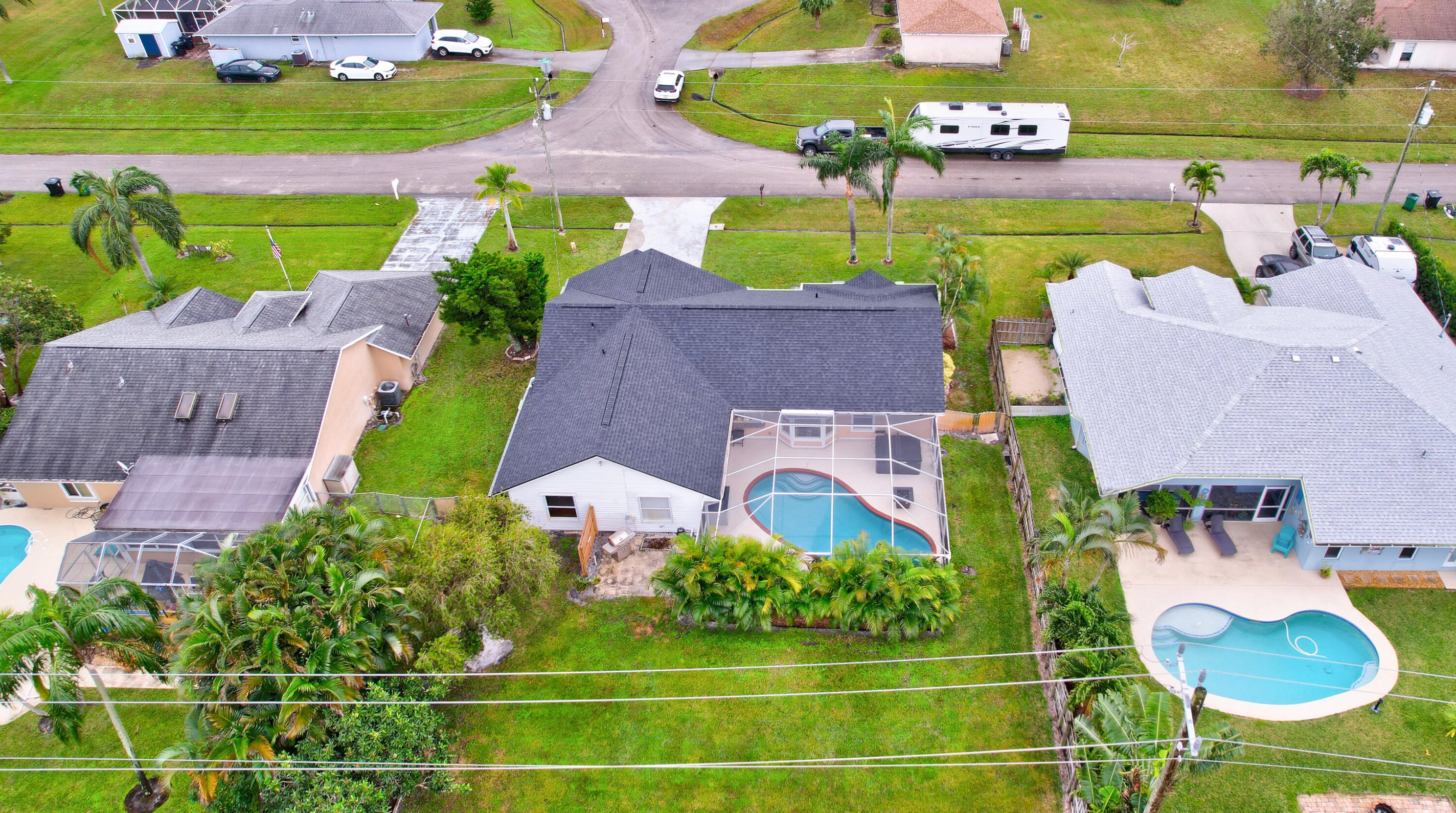 2737 Caladium Ave, Fort Pierce FL  34952-7218 exterior