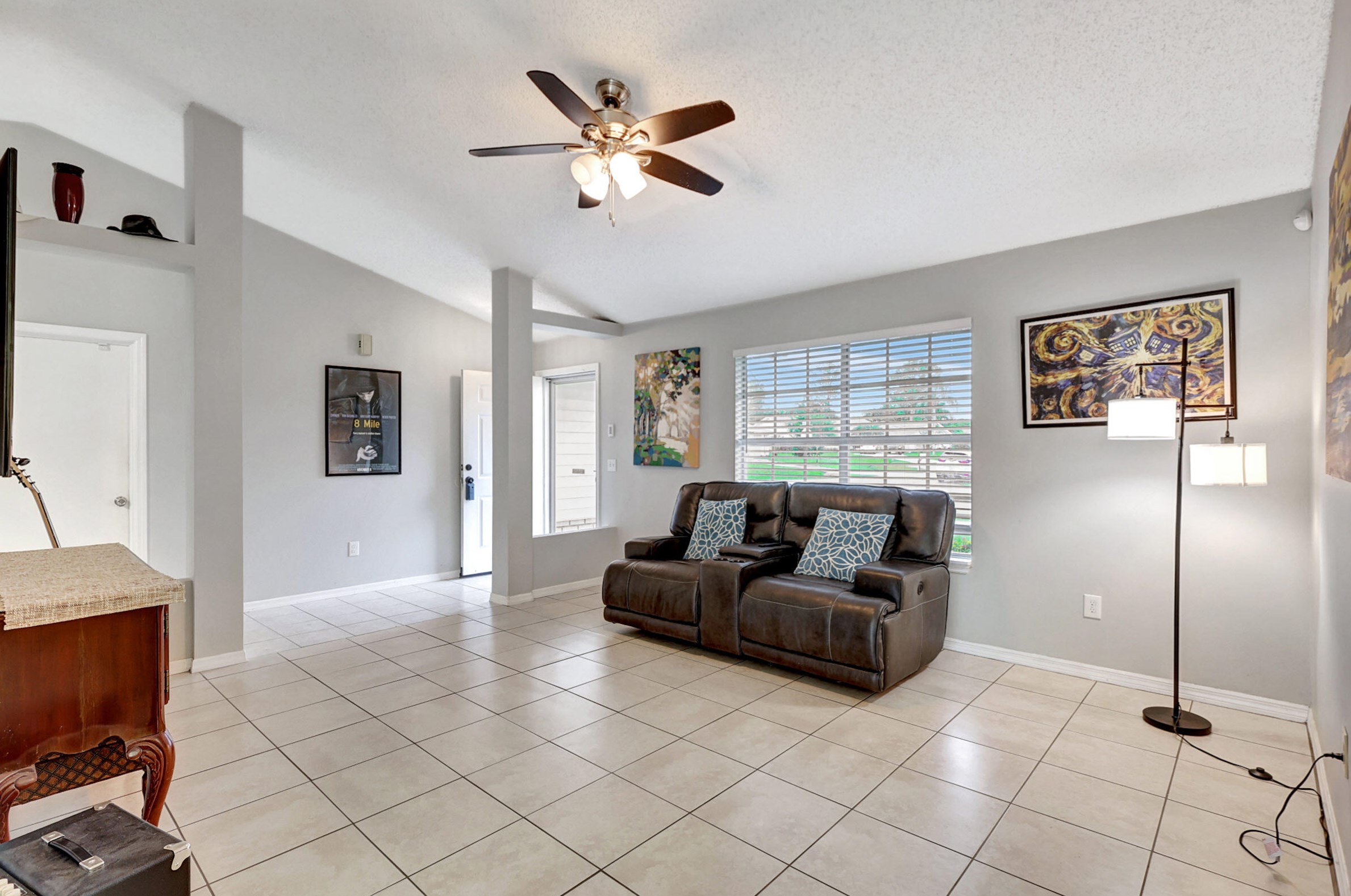 2737 Caladium Ave, Fort Pierce FL  34952-7218 exterior