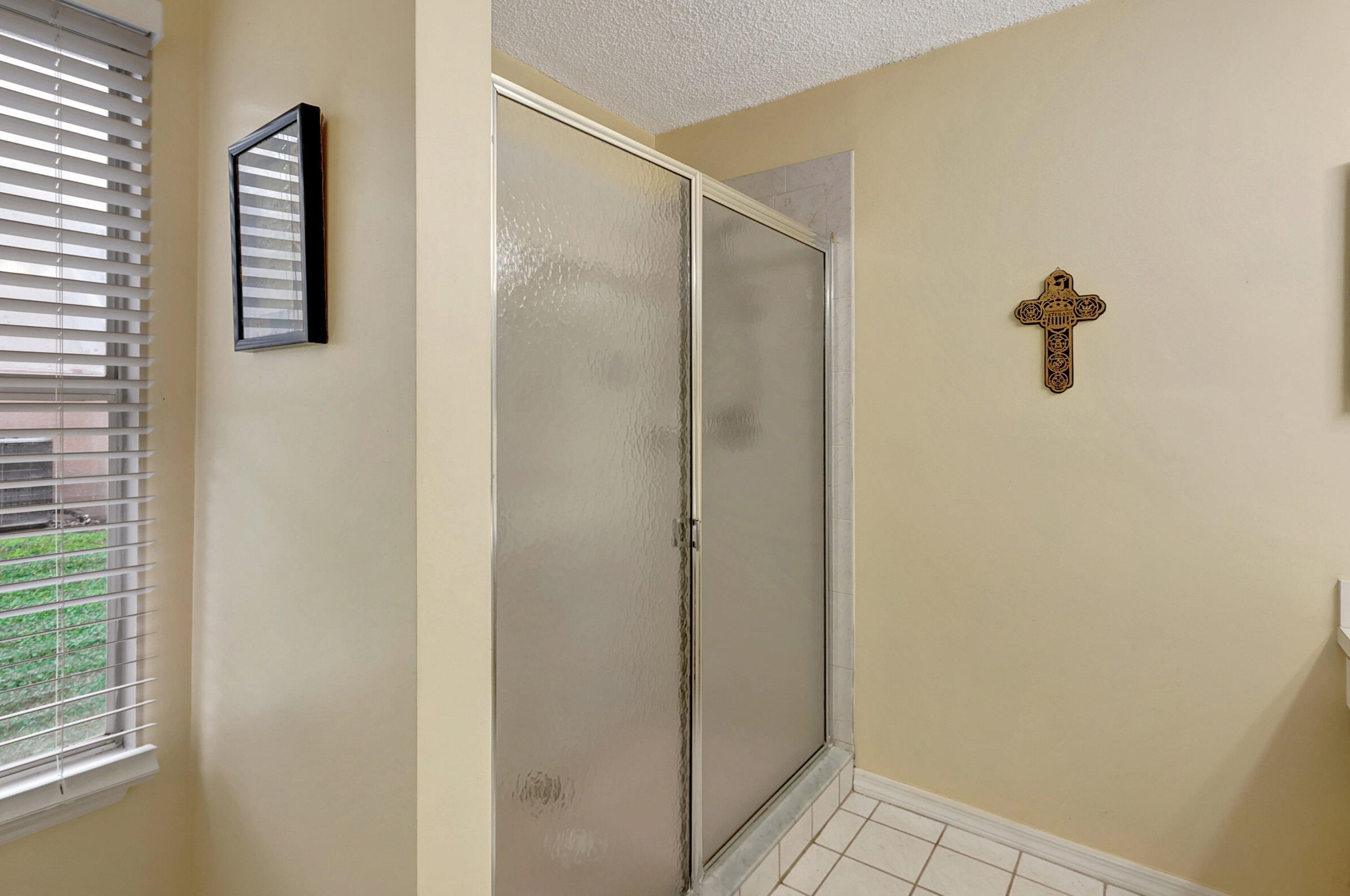 2737 Caladium Ave, Fort Pierce FL  34952-7218 exterior