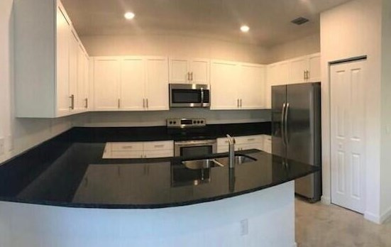 323 Ne 208th Terrace, Miami, FL 33179