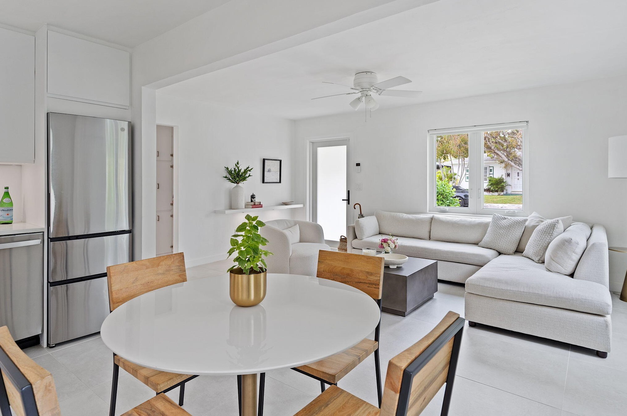 1612 N St, Lake Worth FL  33460-6633 exterior