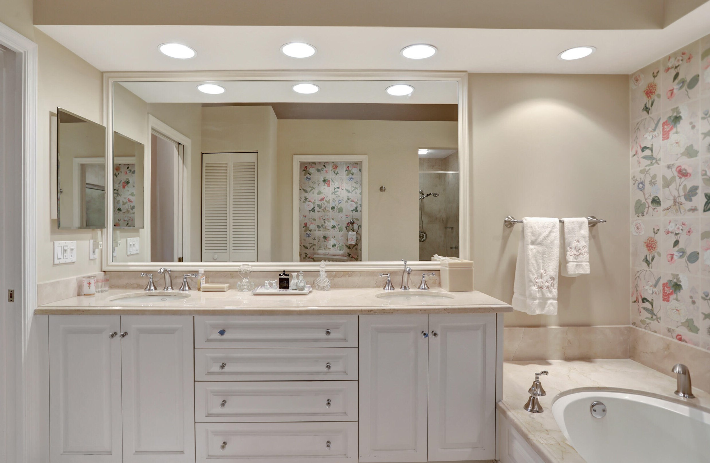 20039 Waters Edge Dr, Boca Raton FL  33434-3575 exterior